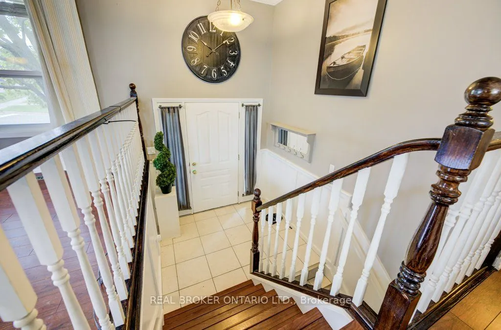 7 Folkstone Crescent