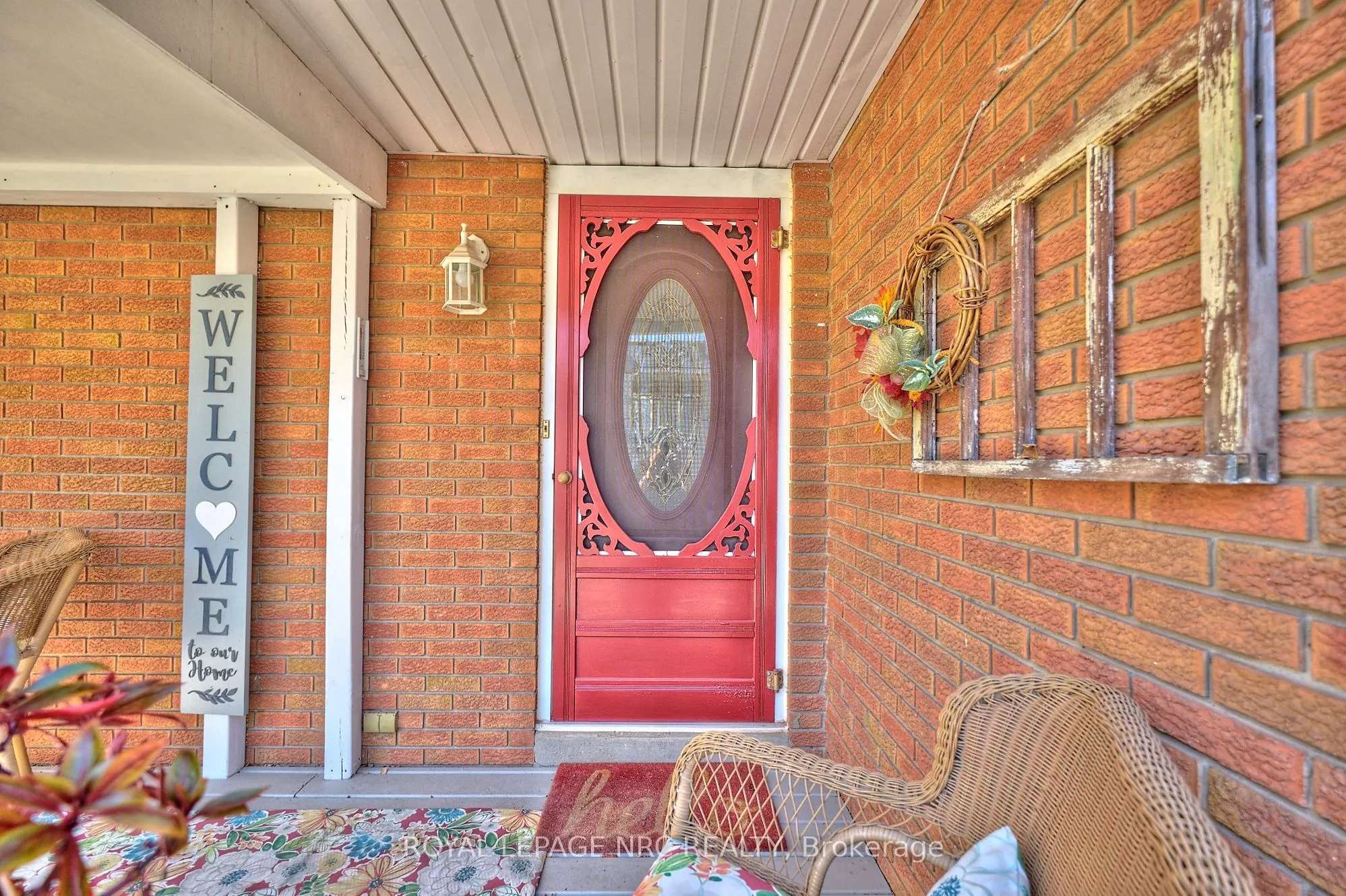 73 ROEHAMPTON Avenue