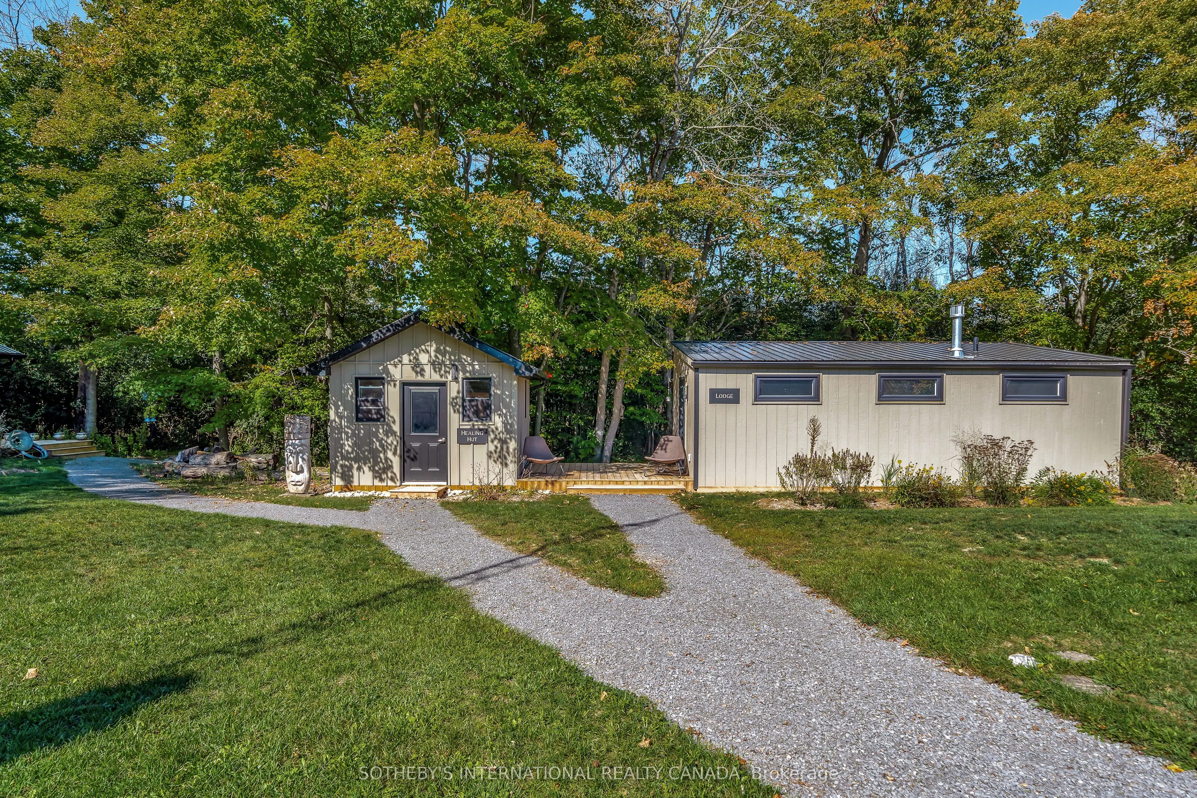 220 Easterbrook Road S