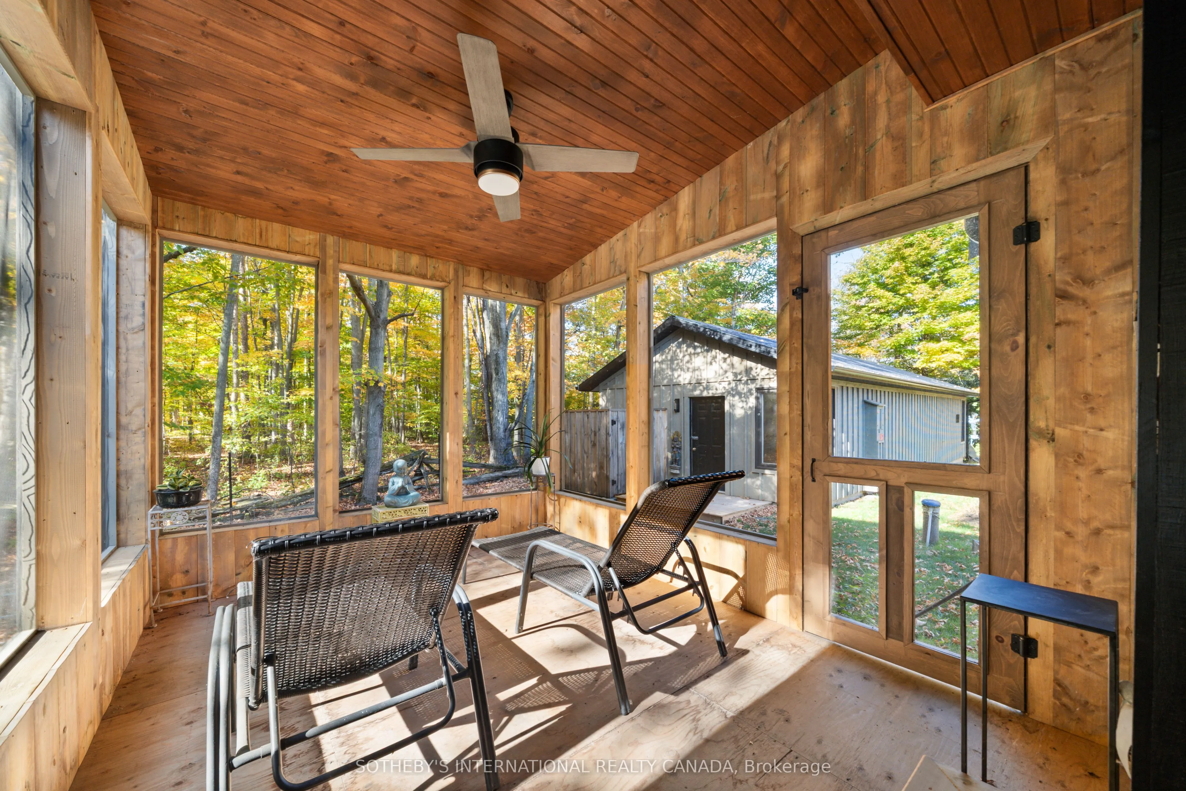 220 Easterbrook Road S