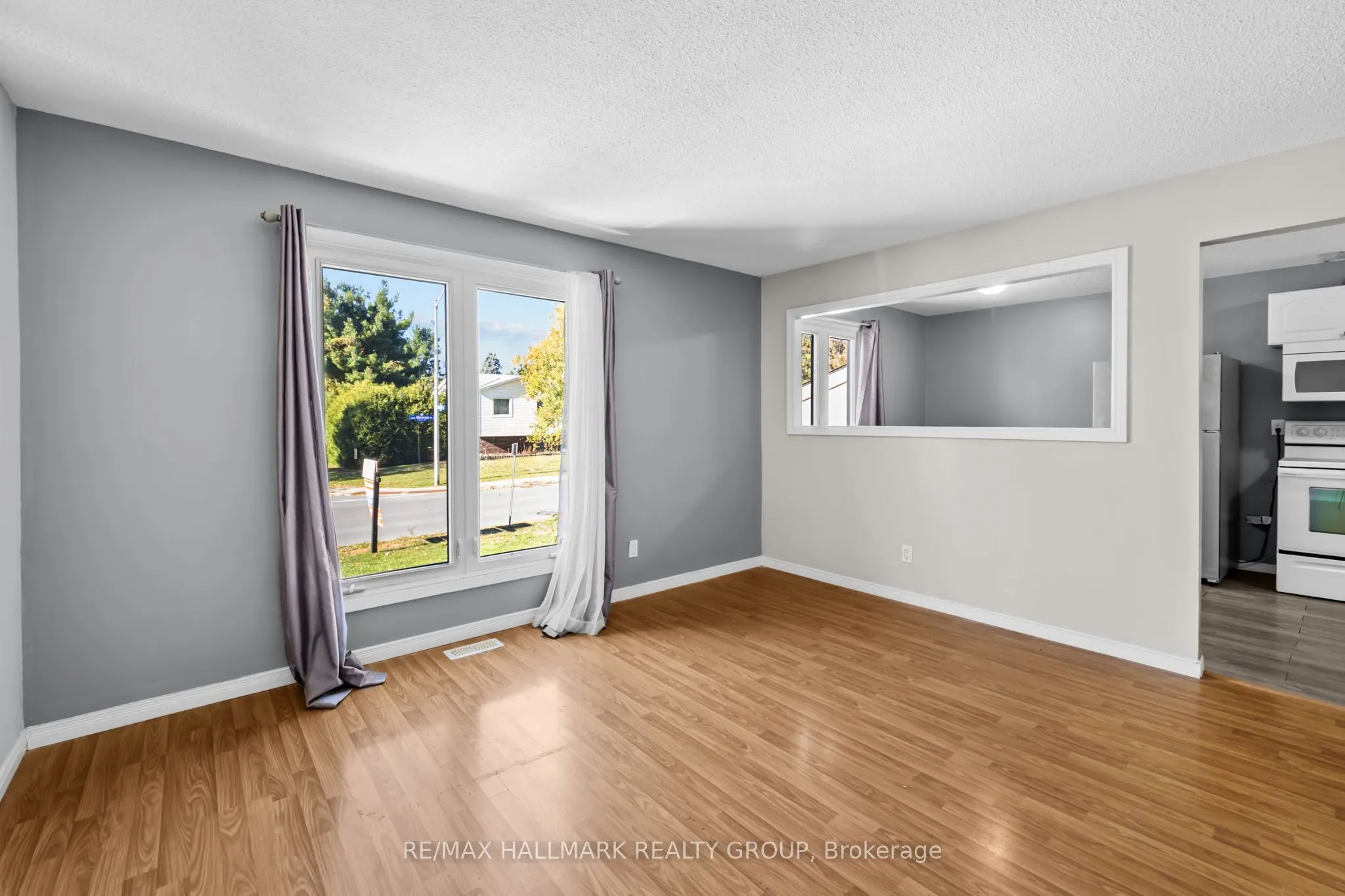 82 Glamorgan Drive