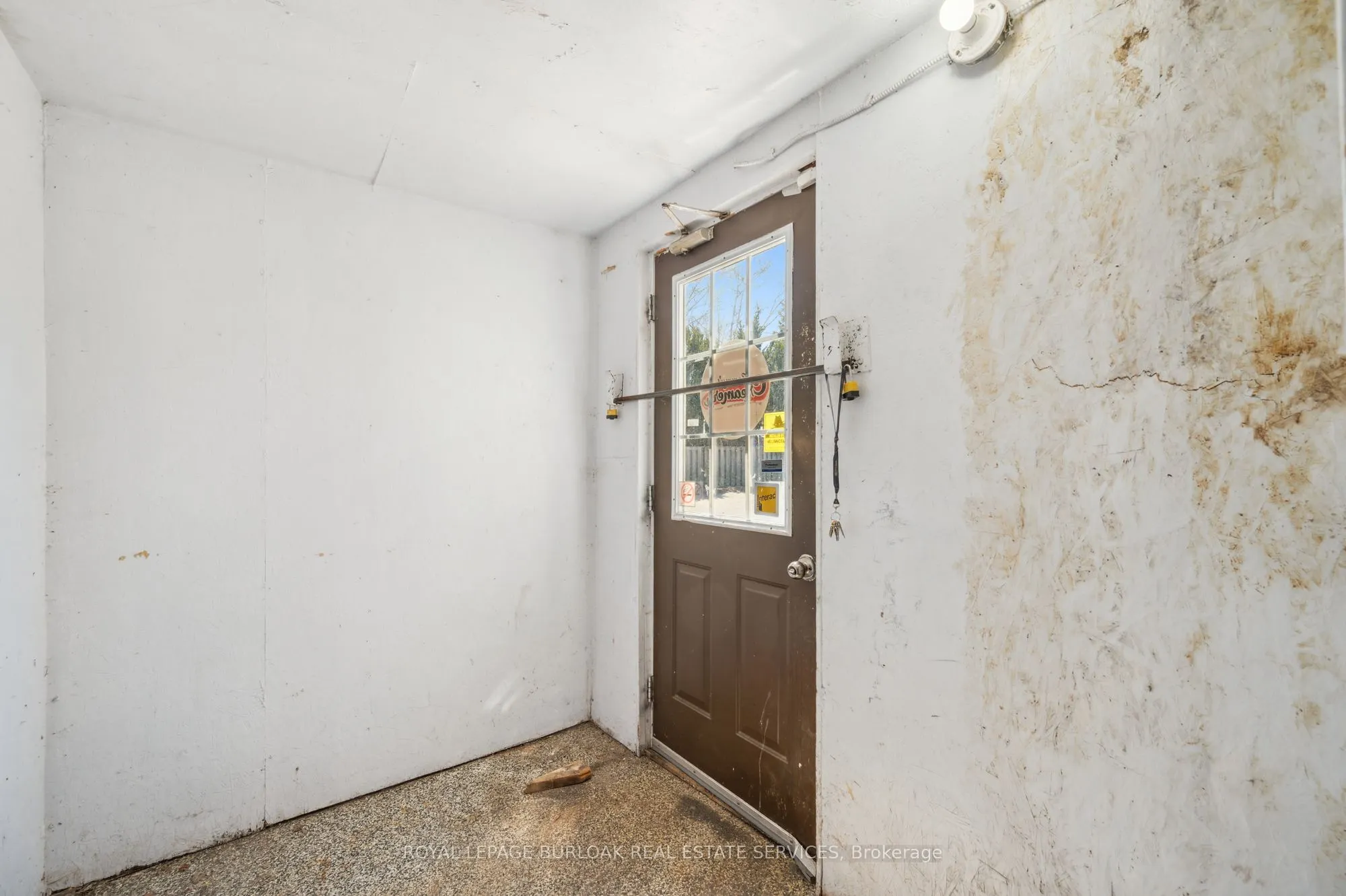 75-79 Erie Avenue