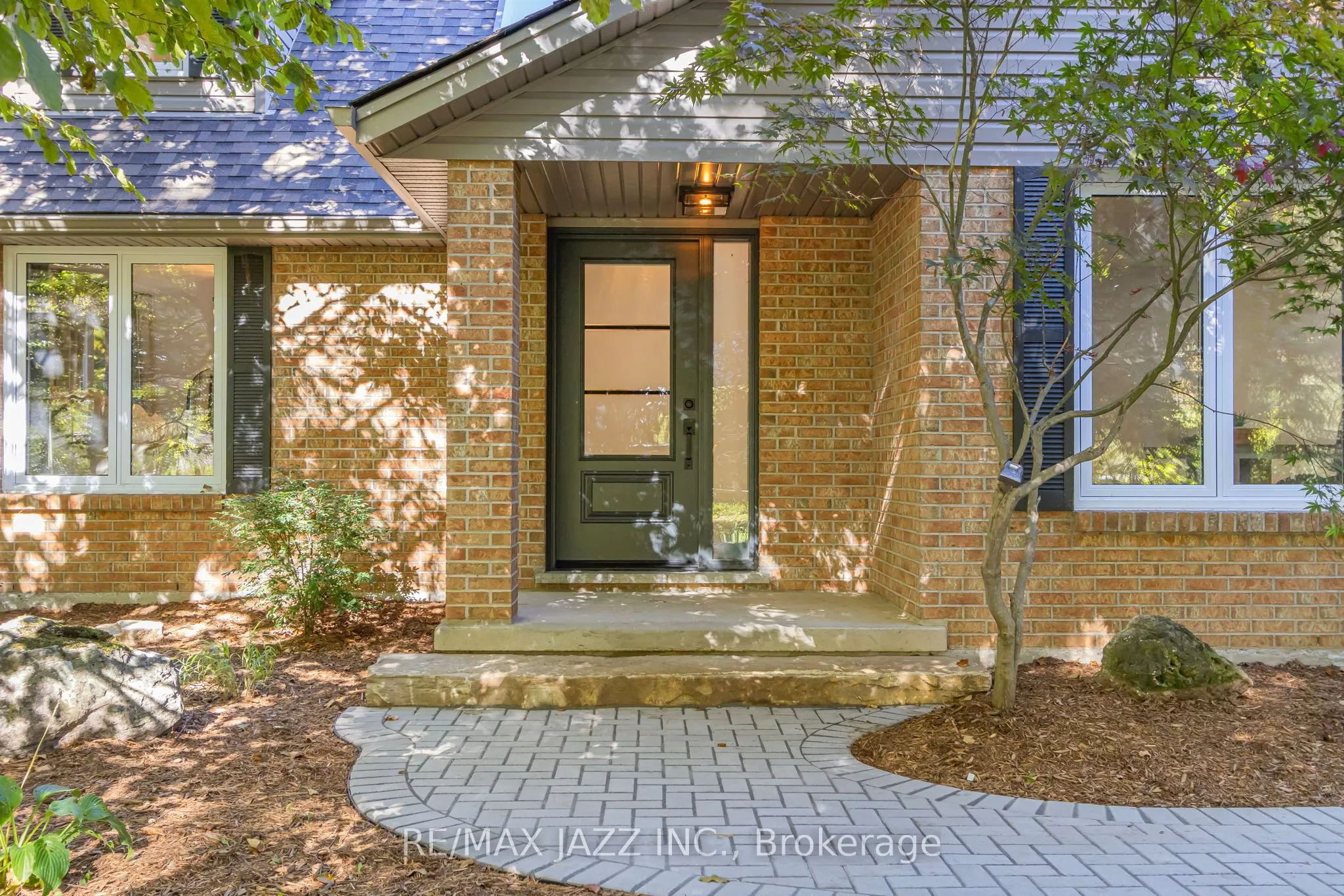 430 South River Road