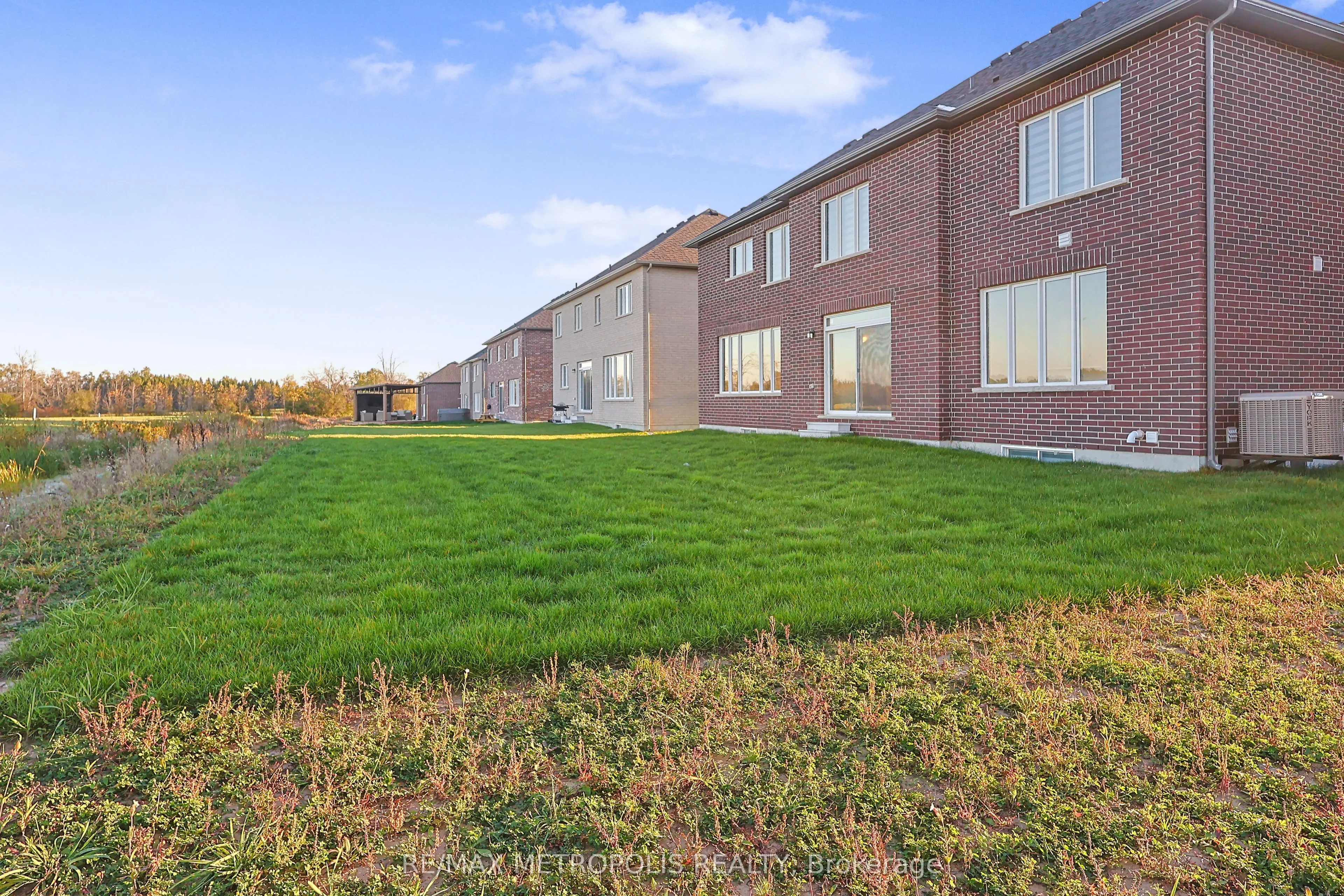 108 Golden Meadows Drive, #35