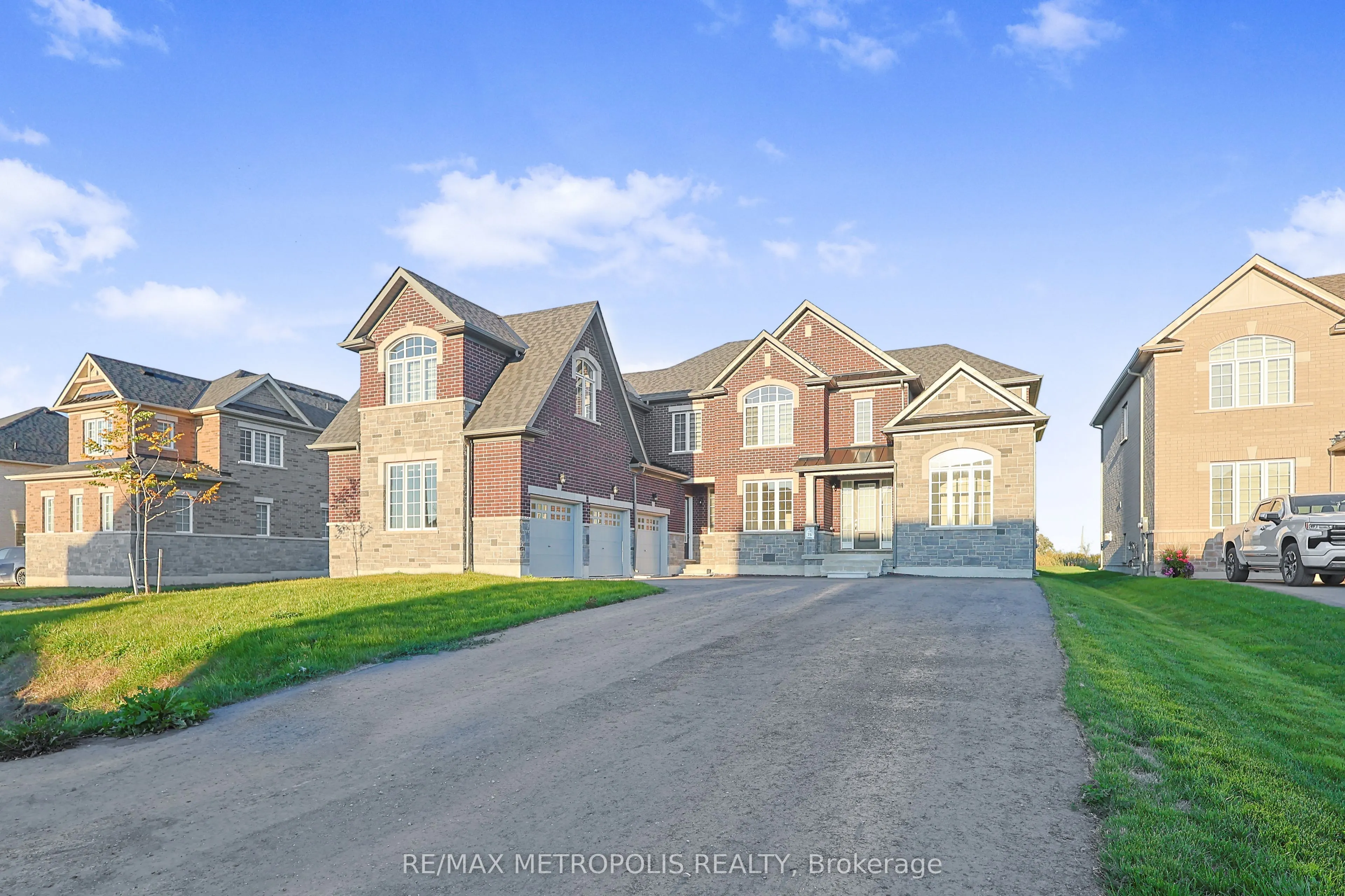 108 Golden Meadows Drive, #35