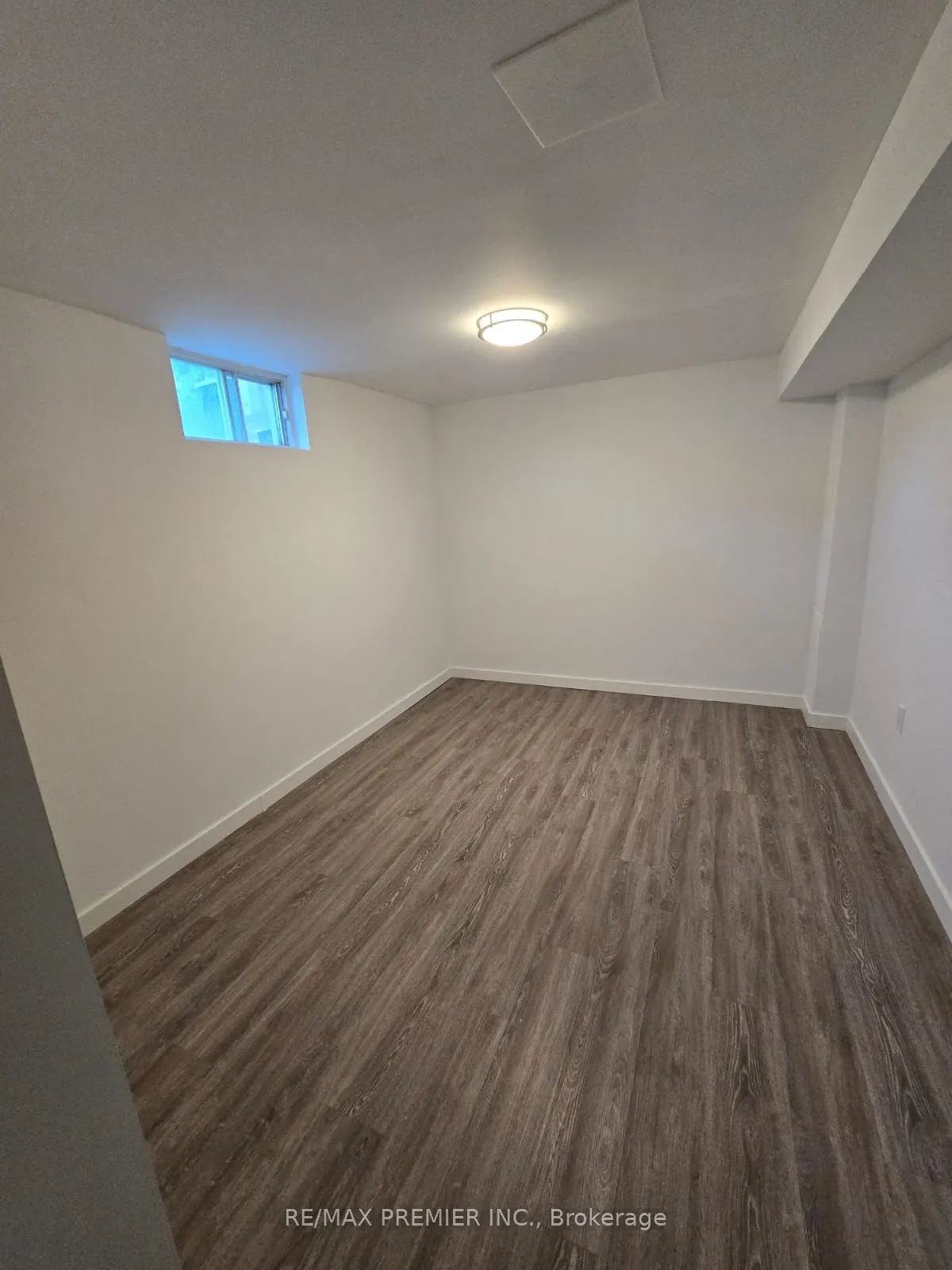 12 Milton Road, #BSMT