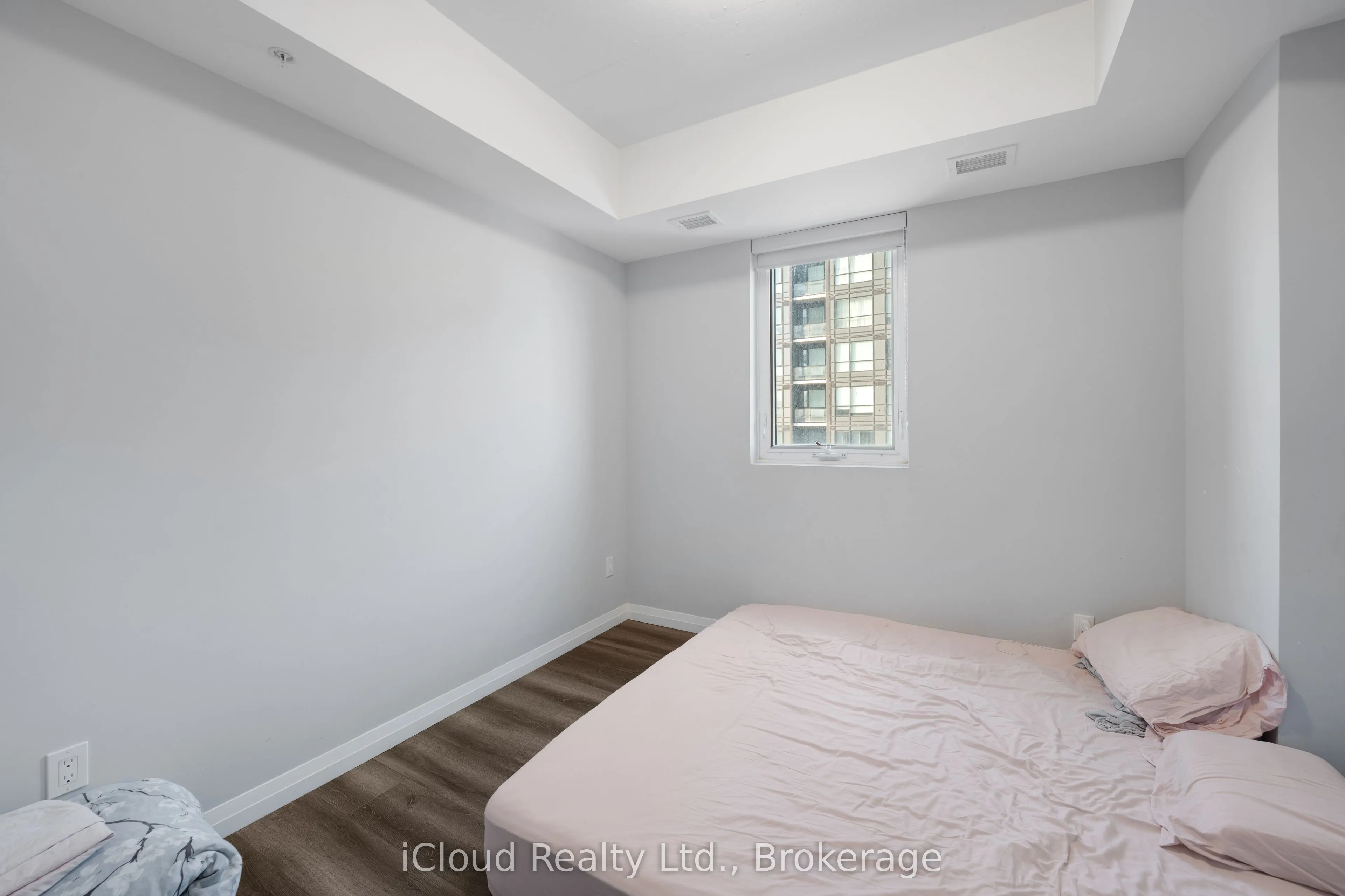 108 Garment Street, #1502