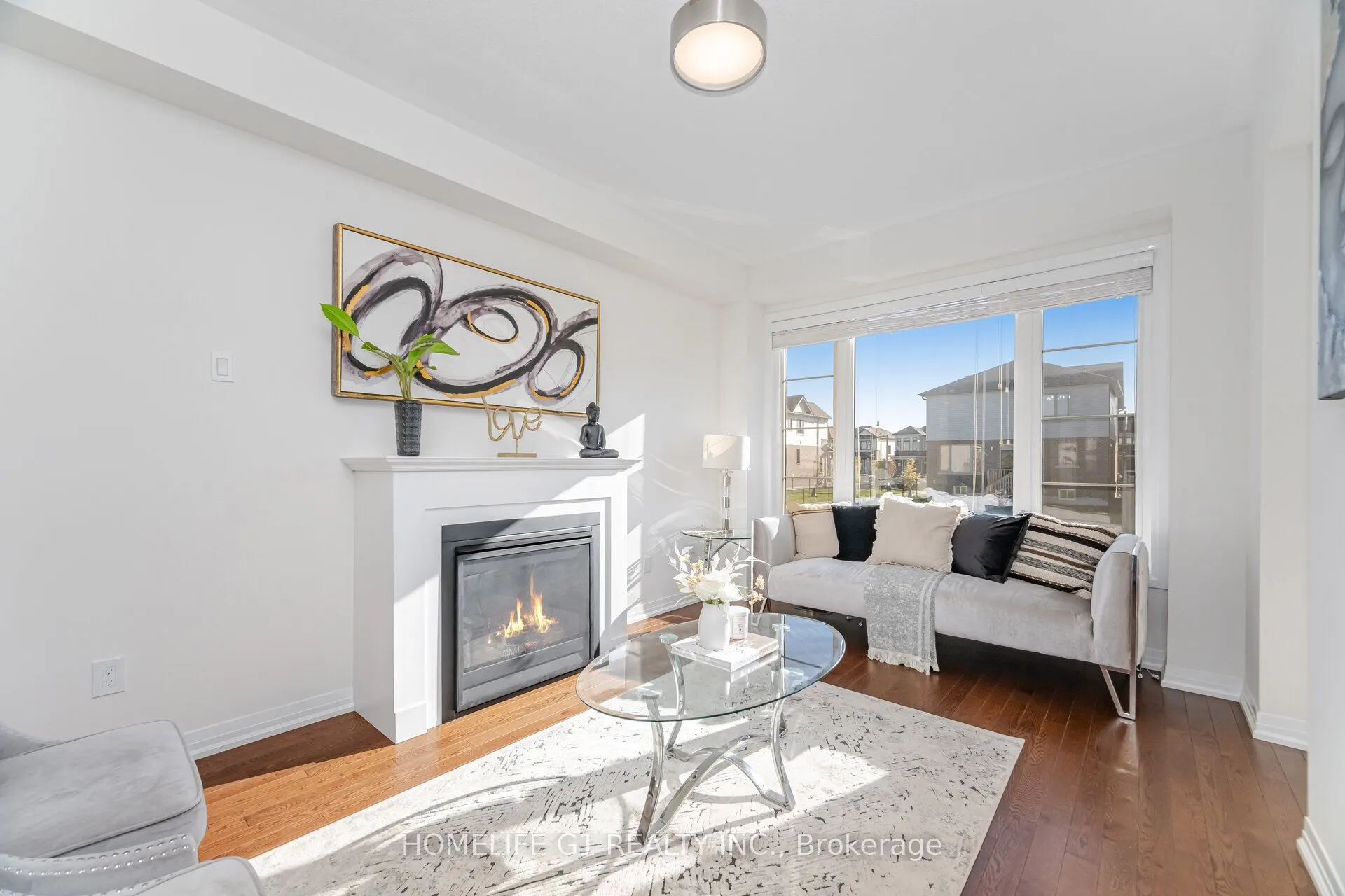 91 Fairey Crescent