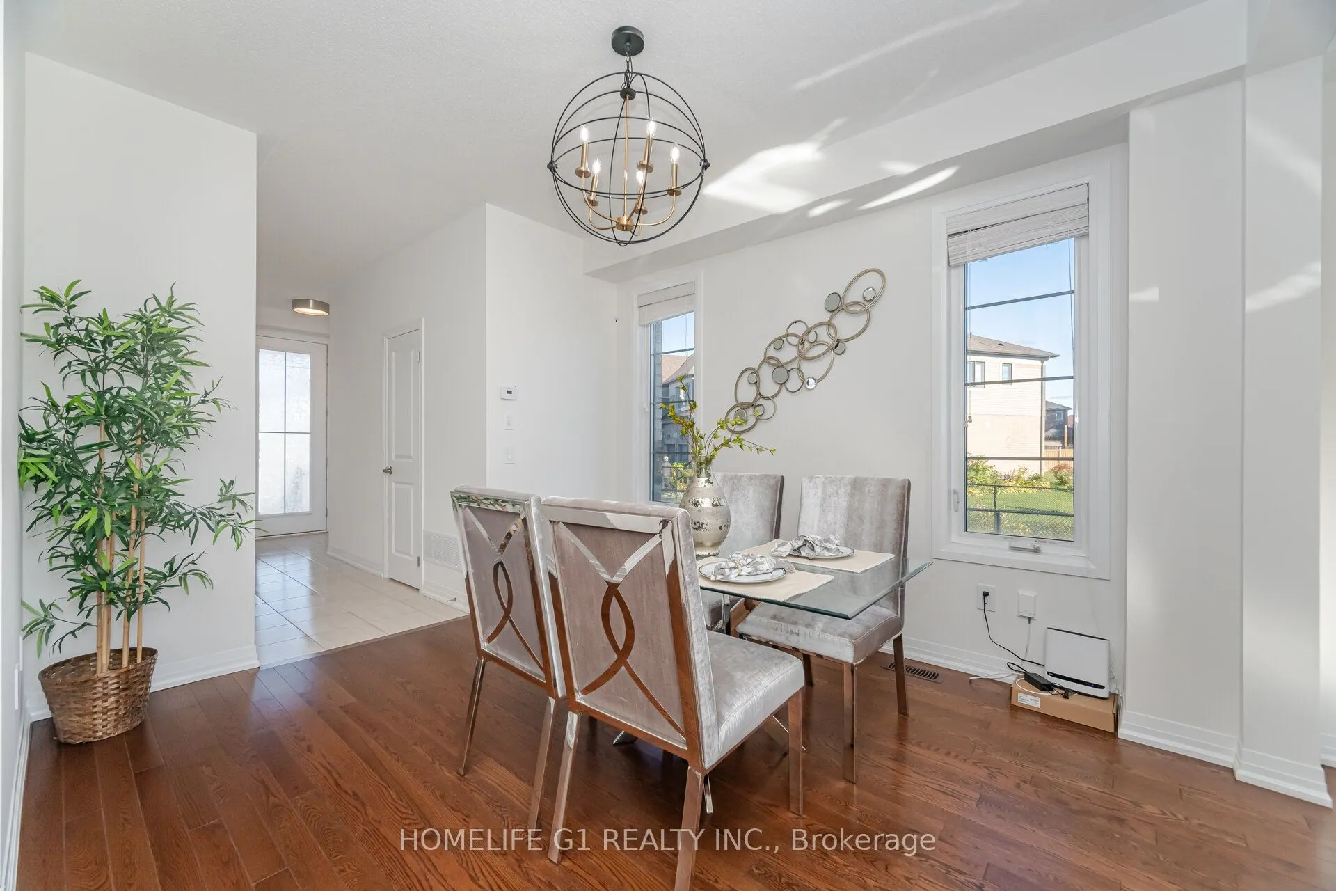 91 Fairey Crescent
