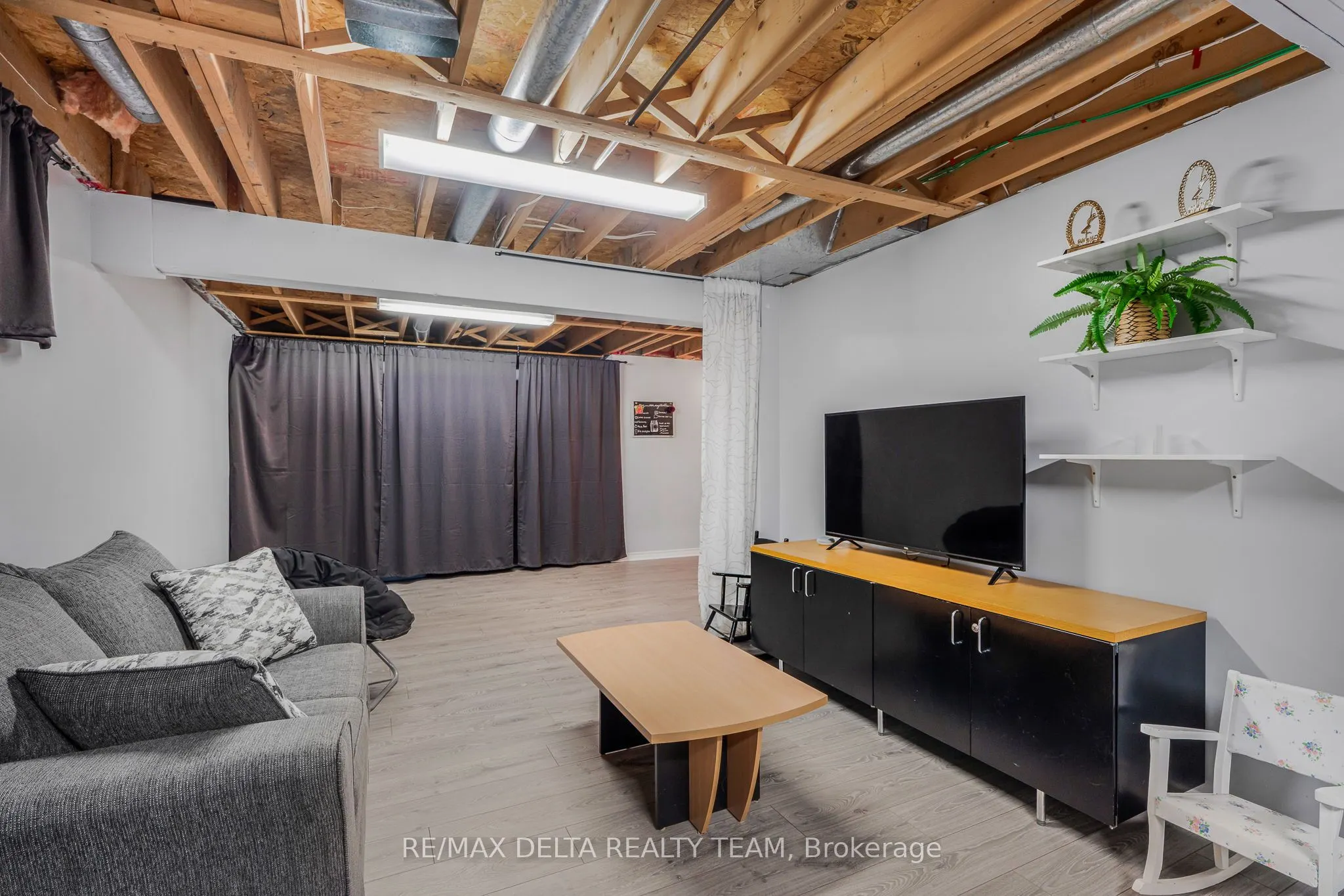 1657 Bottriell Way