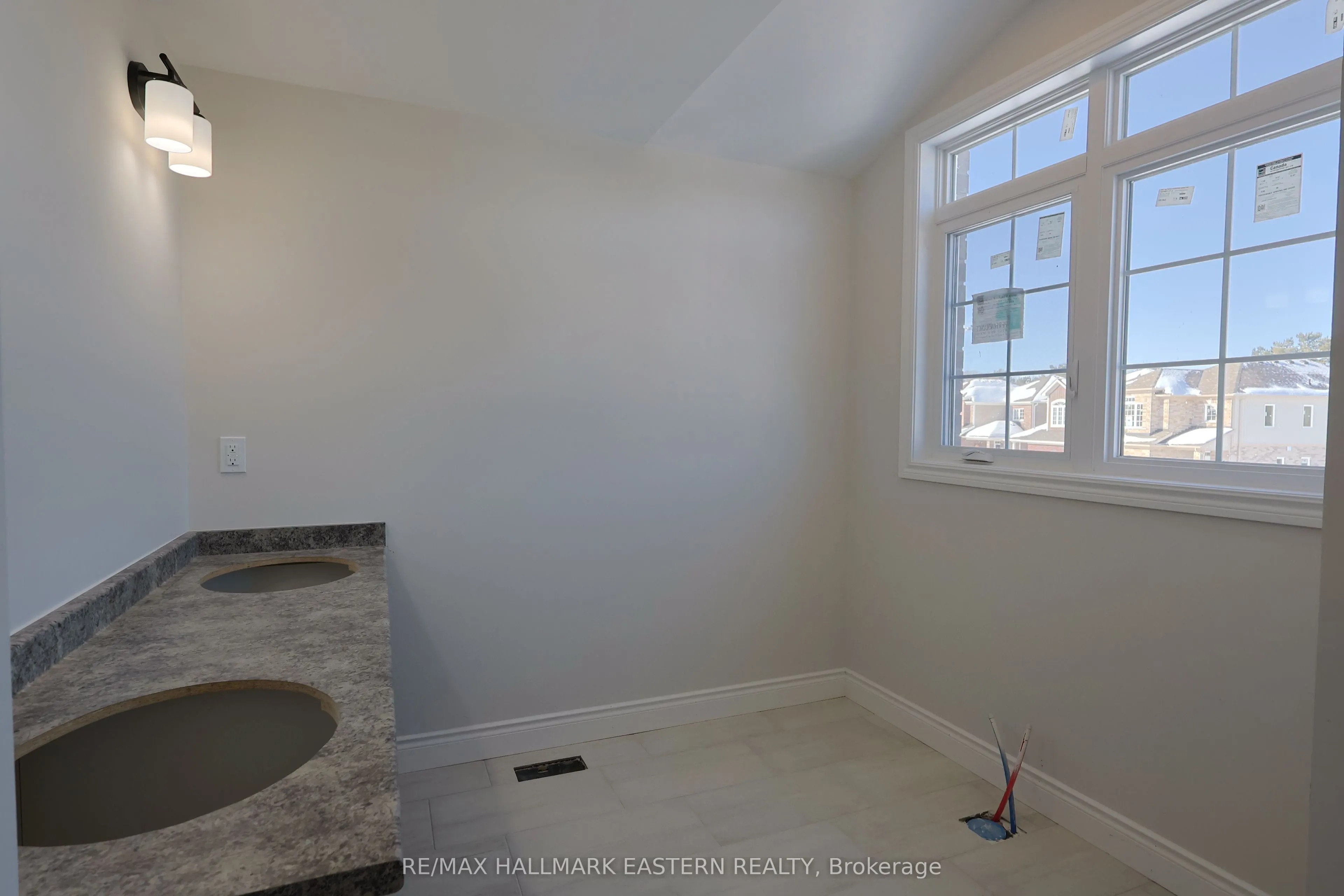 35 COLDBROOK Drive