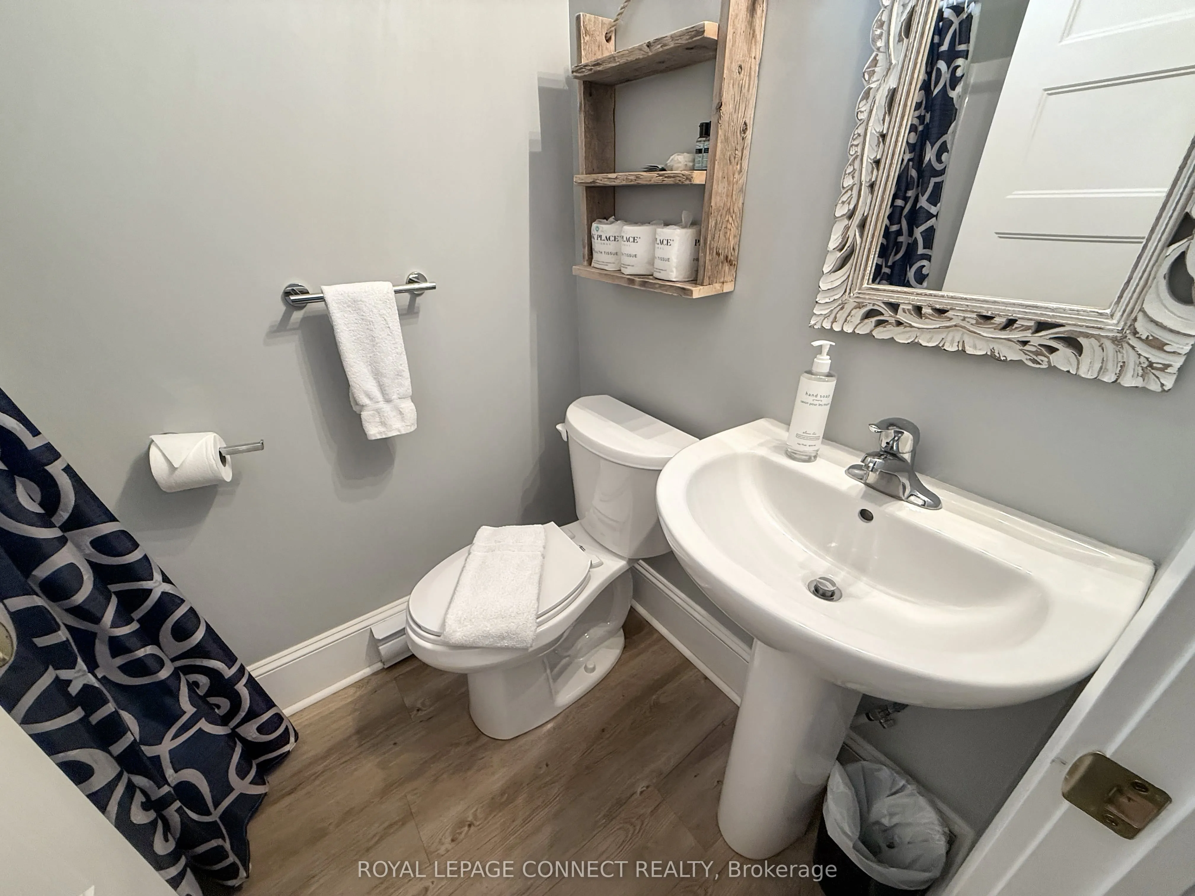 36 Hollow Lane, #201