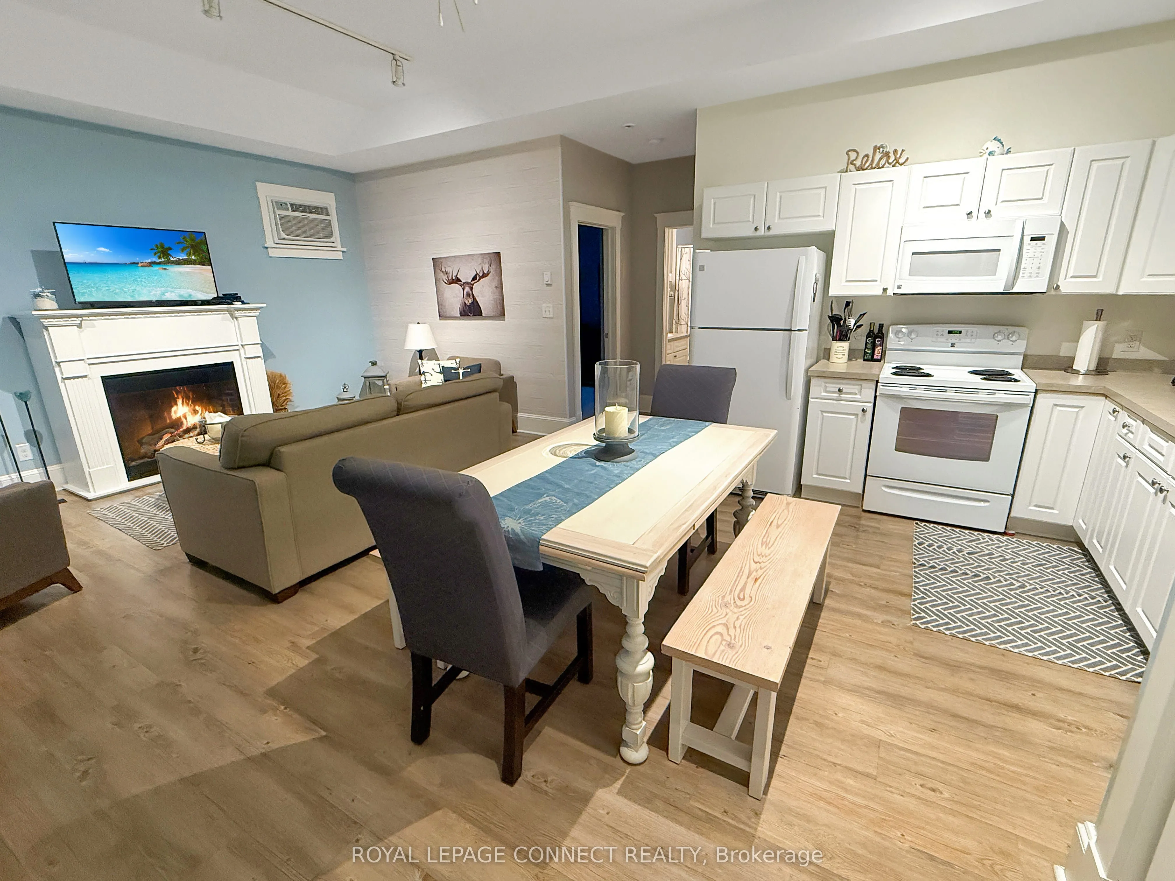 36 Hollow Lane, #201