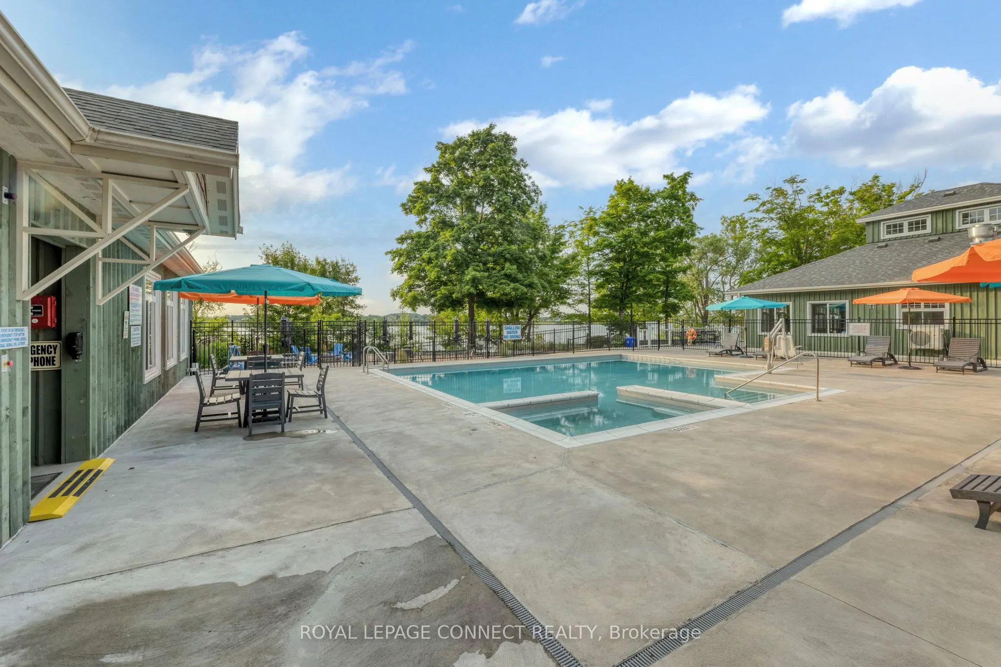 36 Hollow Lane, #201