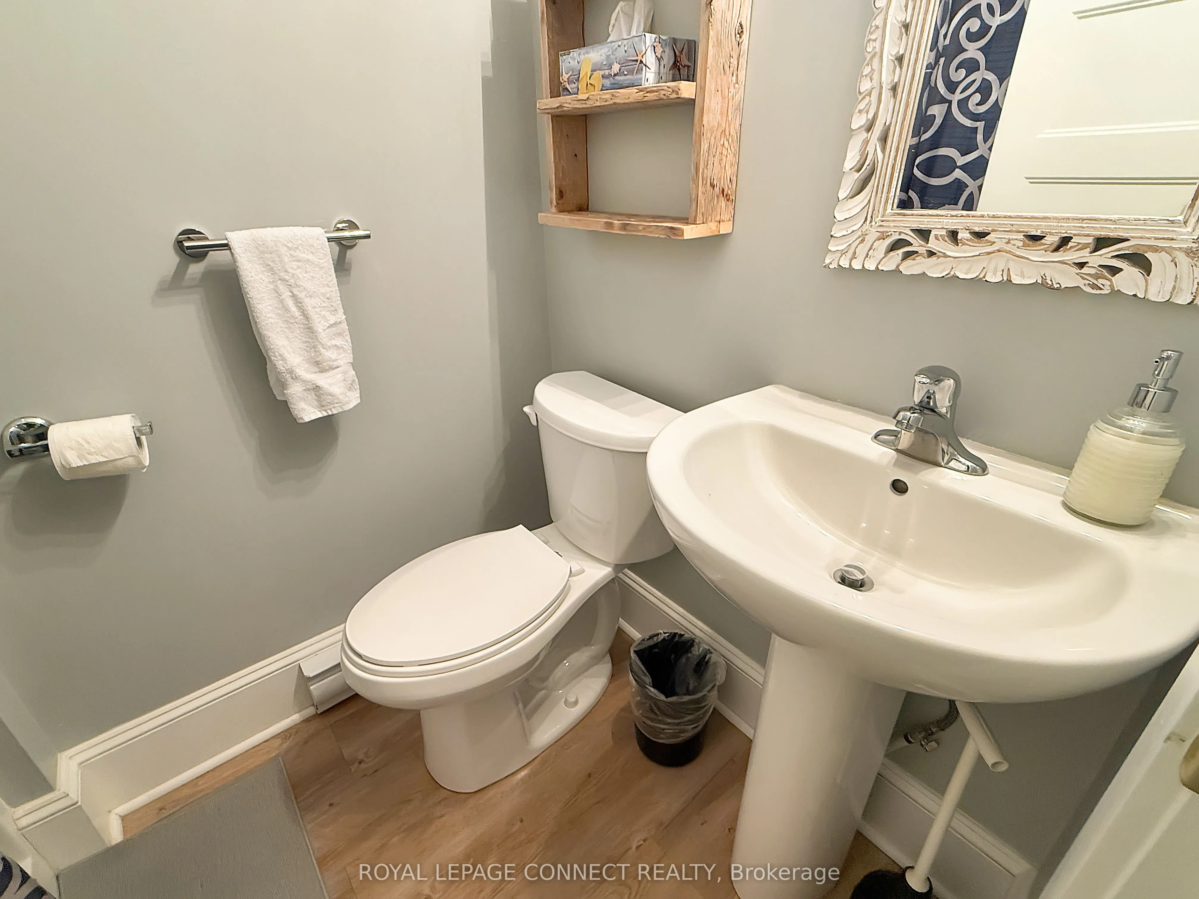 36 Hollow Lane, #201