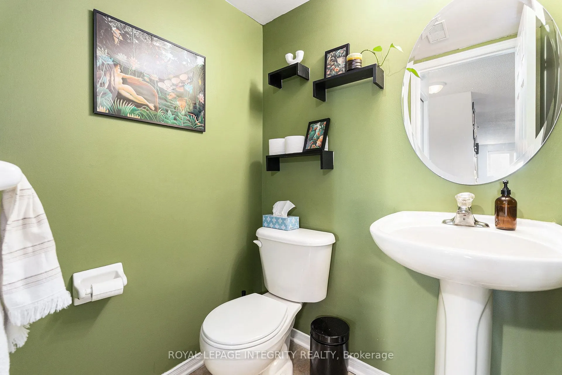 813 Longfields Drive, #10