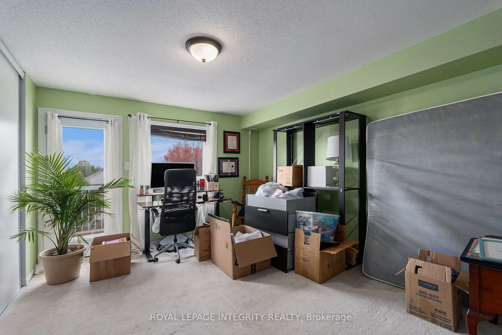 813 Longfields Drive, #10