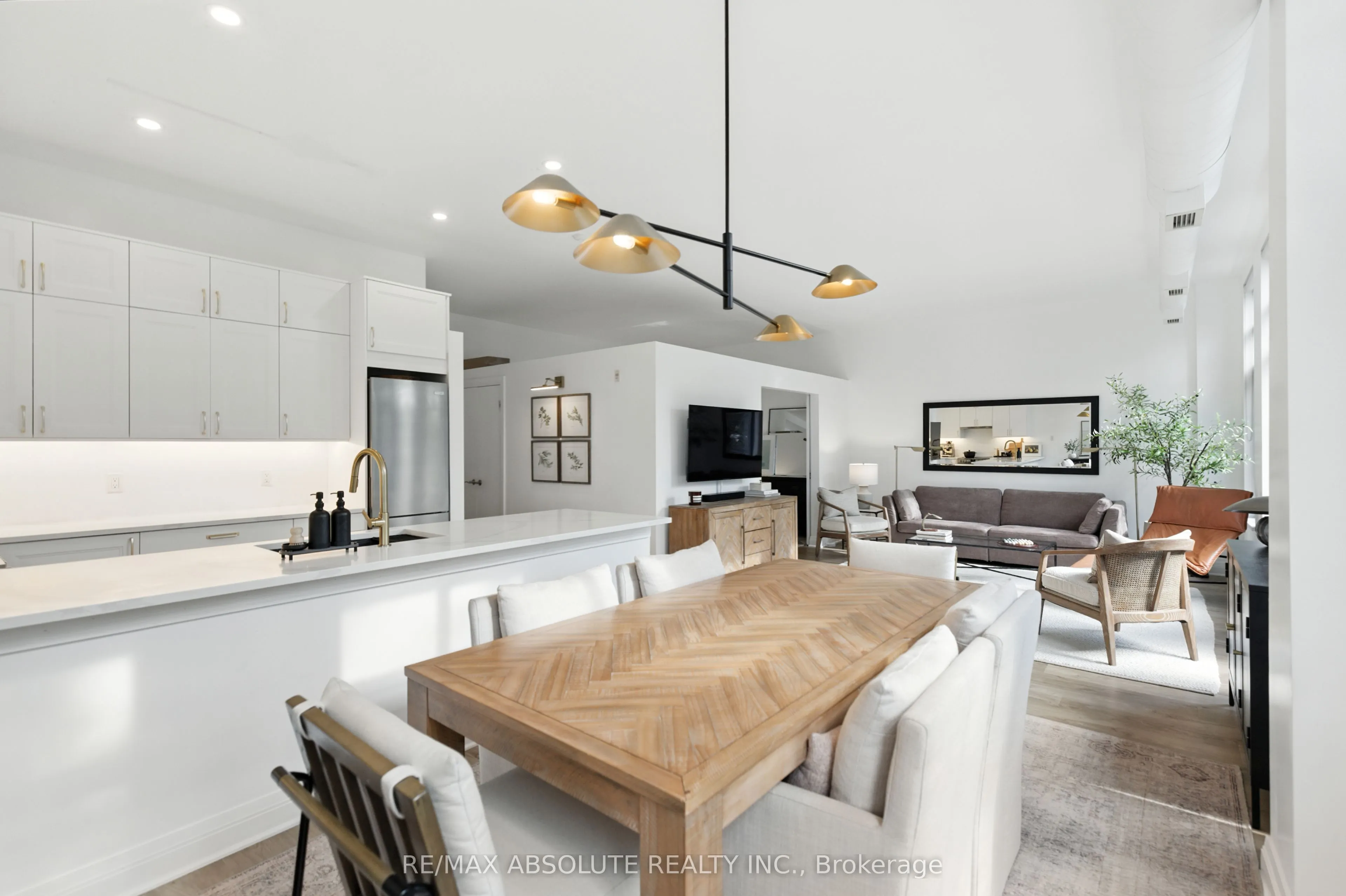 300 Powell Avenue, #314