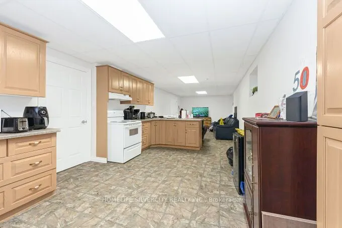 126 Montmorency Drive
