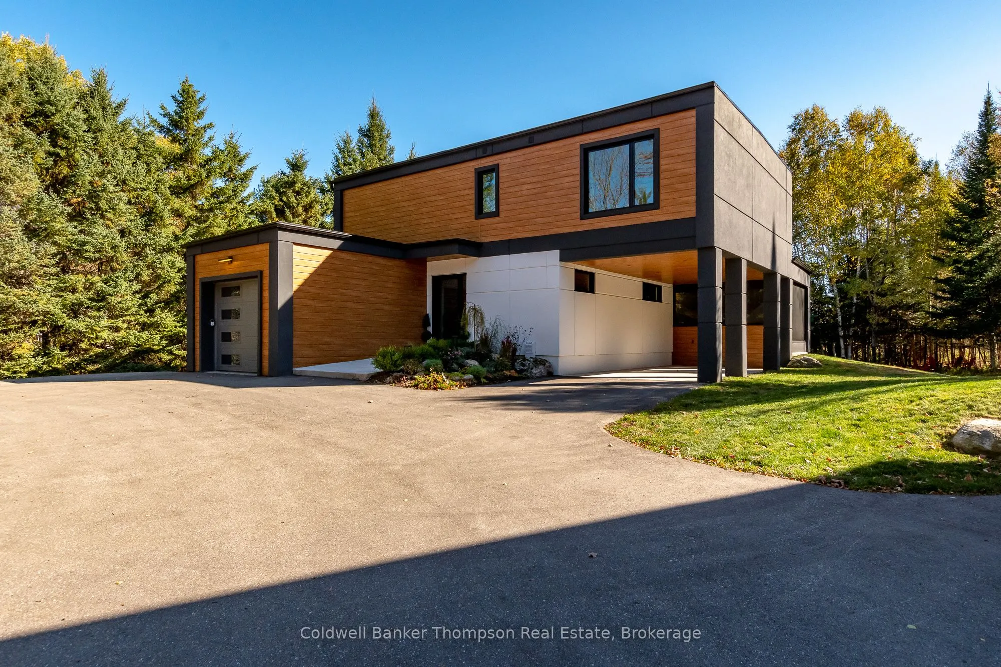 649 Skyhills Road