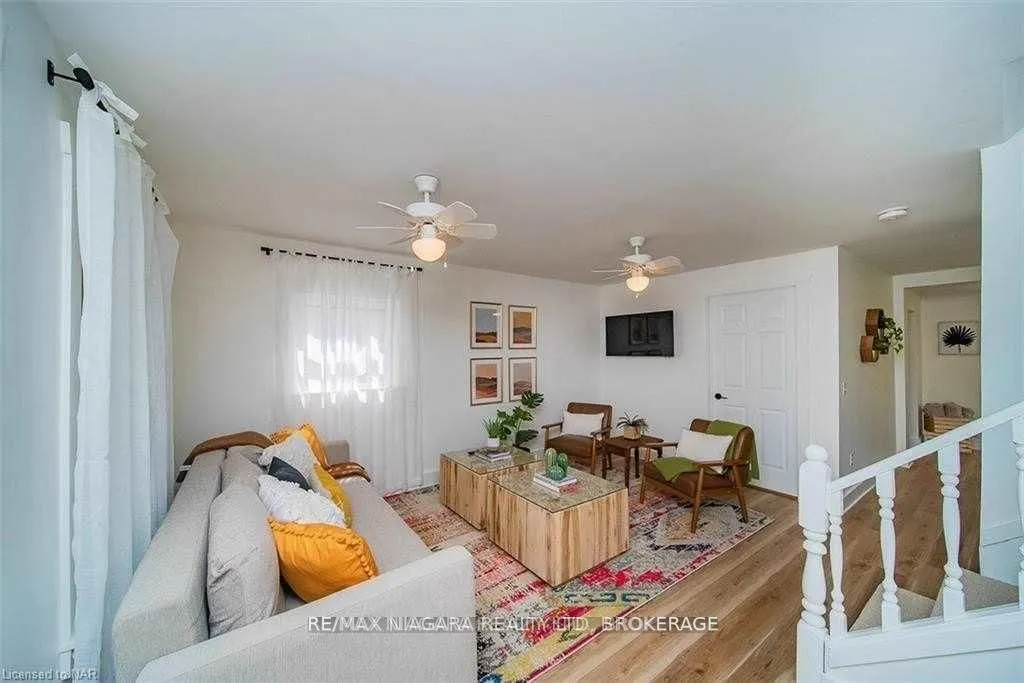 248 Lincoln Road W