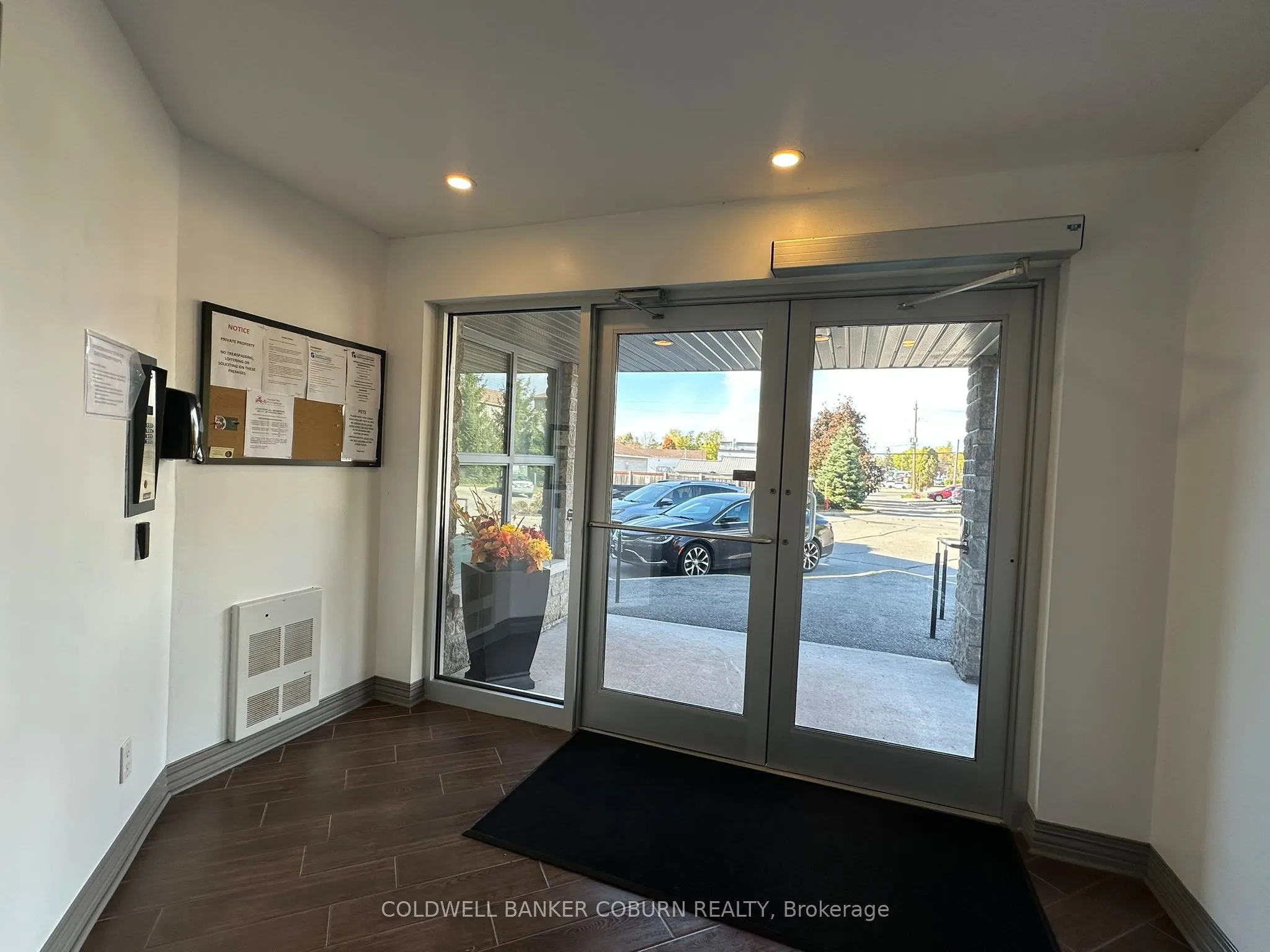398 Van Buren Street, #301