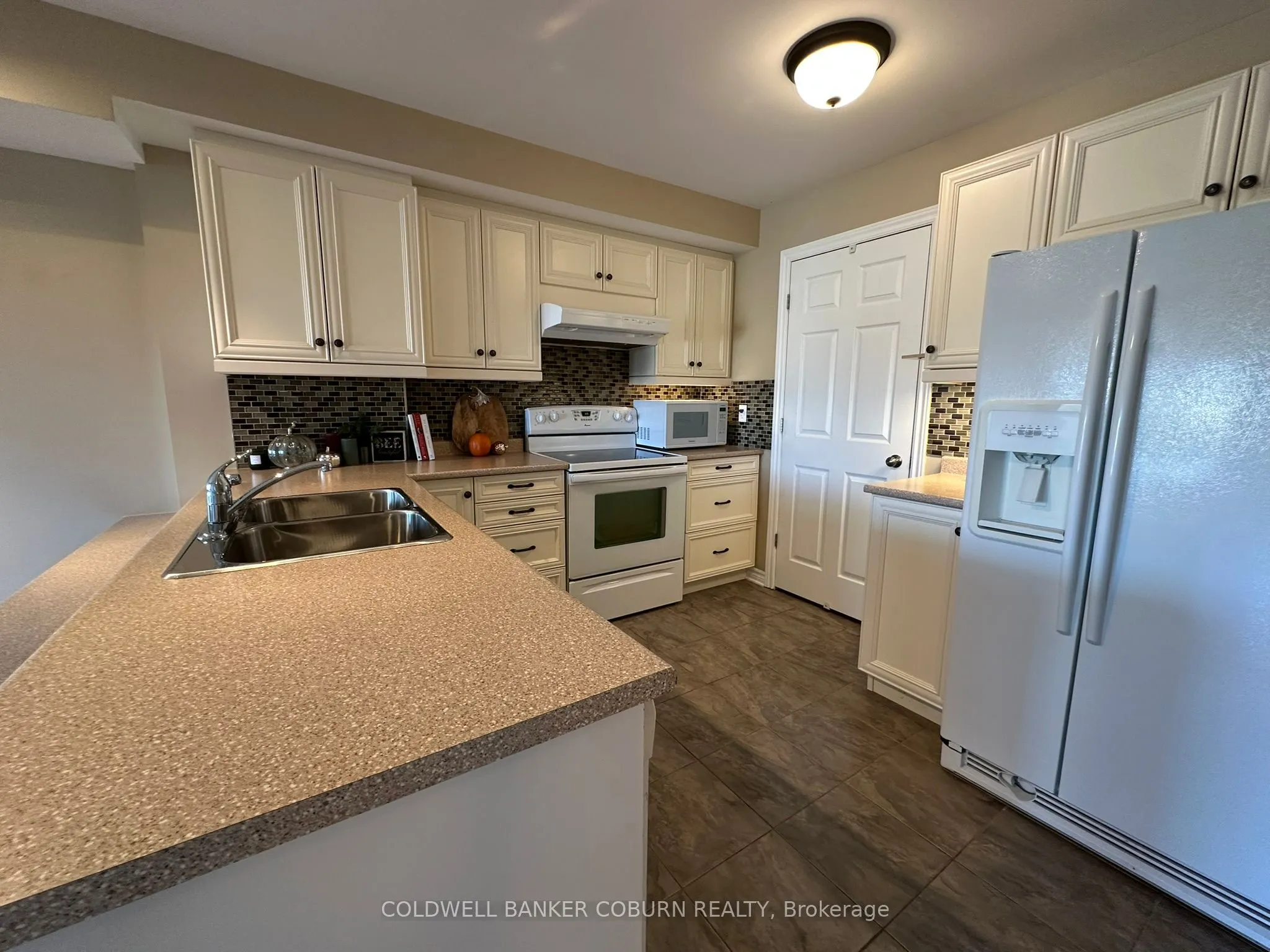 398 Van Buren Street, #301