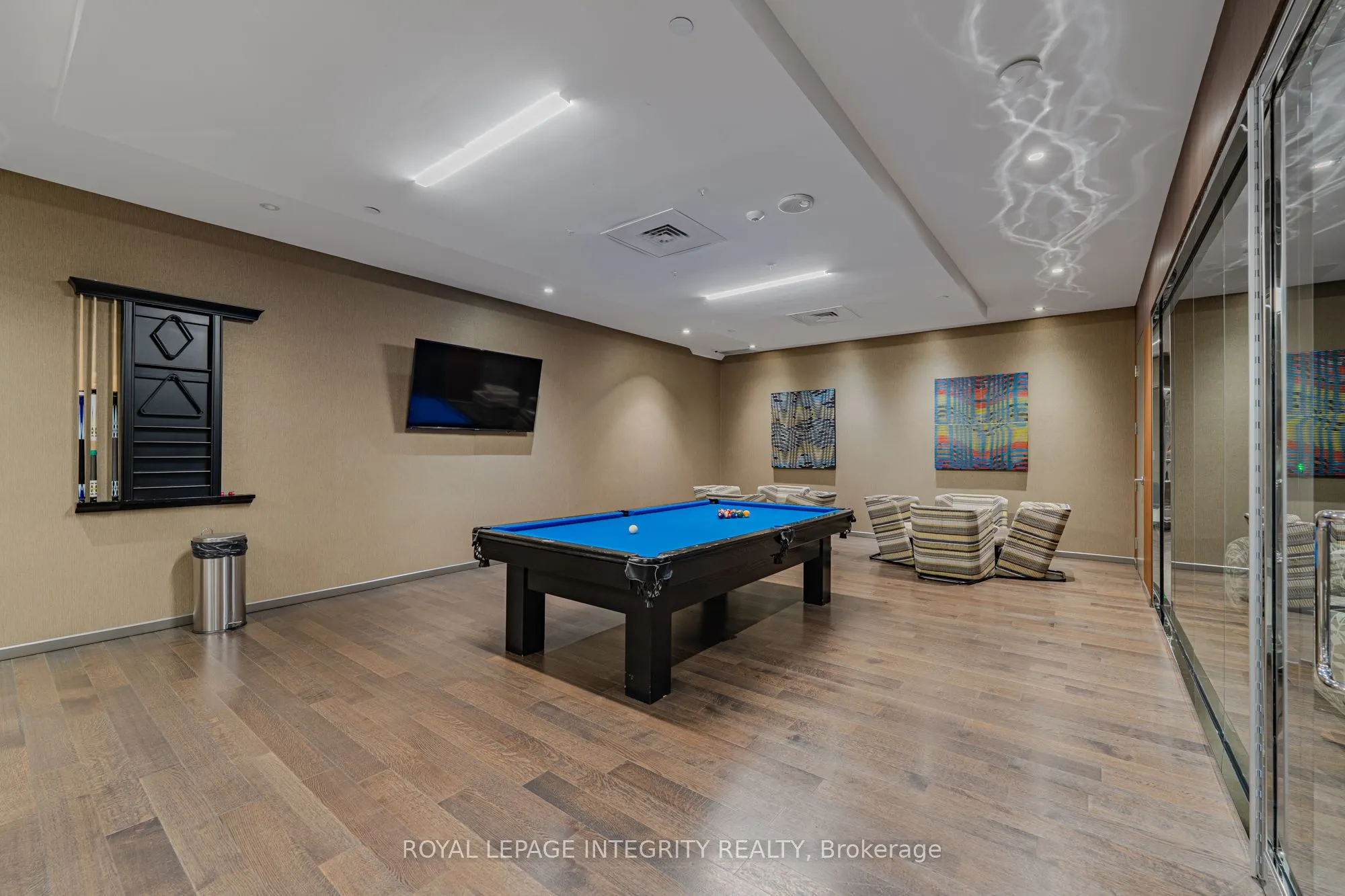 101 Queen Street, #1006
