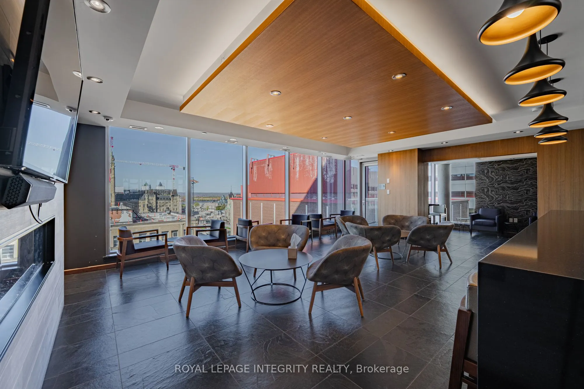 101 Queen Street, #1006