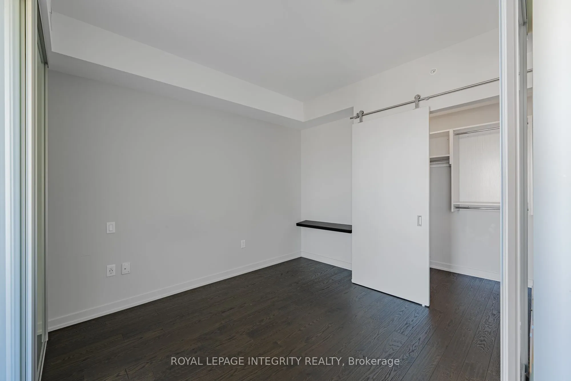 101 Queen Street, #1006