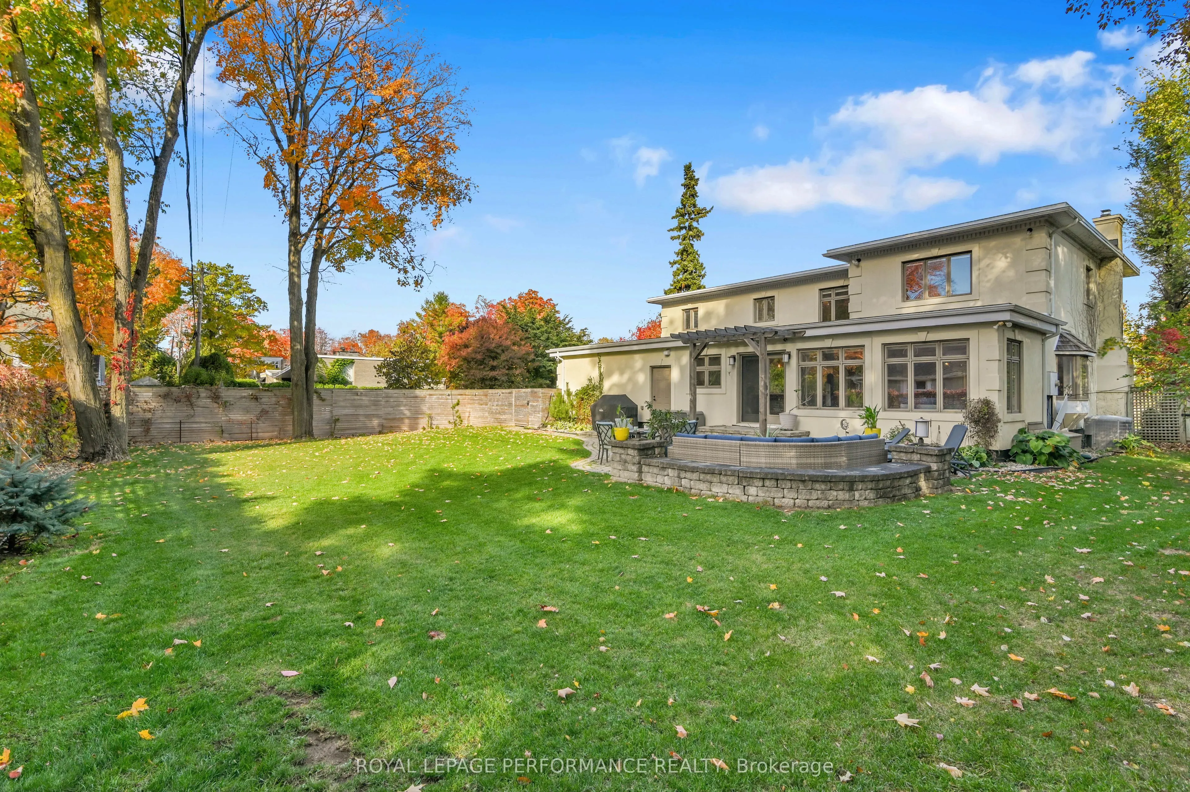 190 Sandridge Road