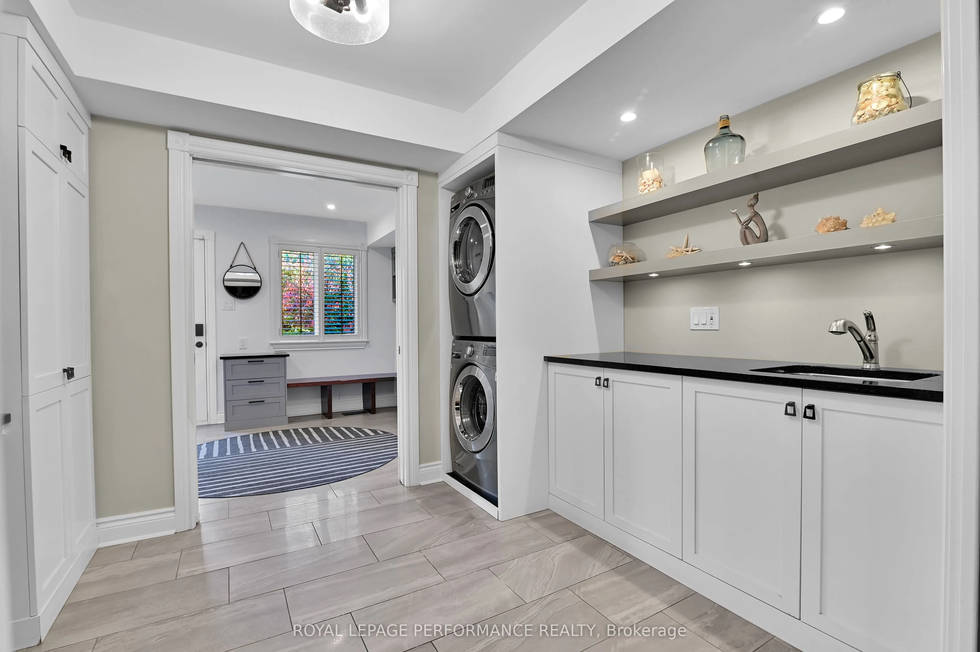 190 Sandridge Road