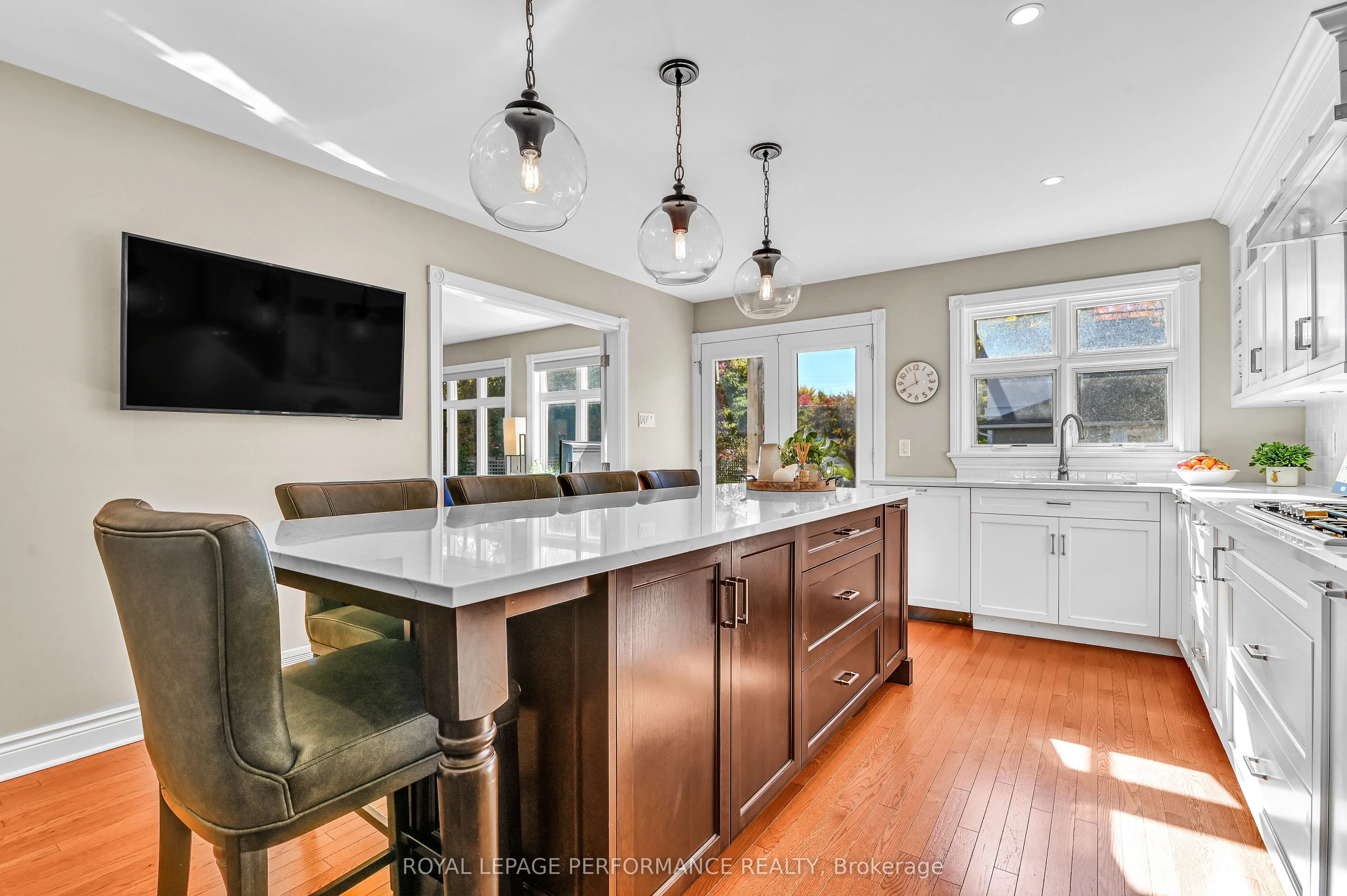 190 Sandridge Road