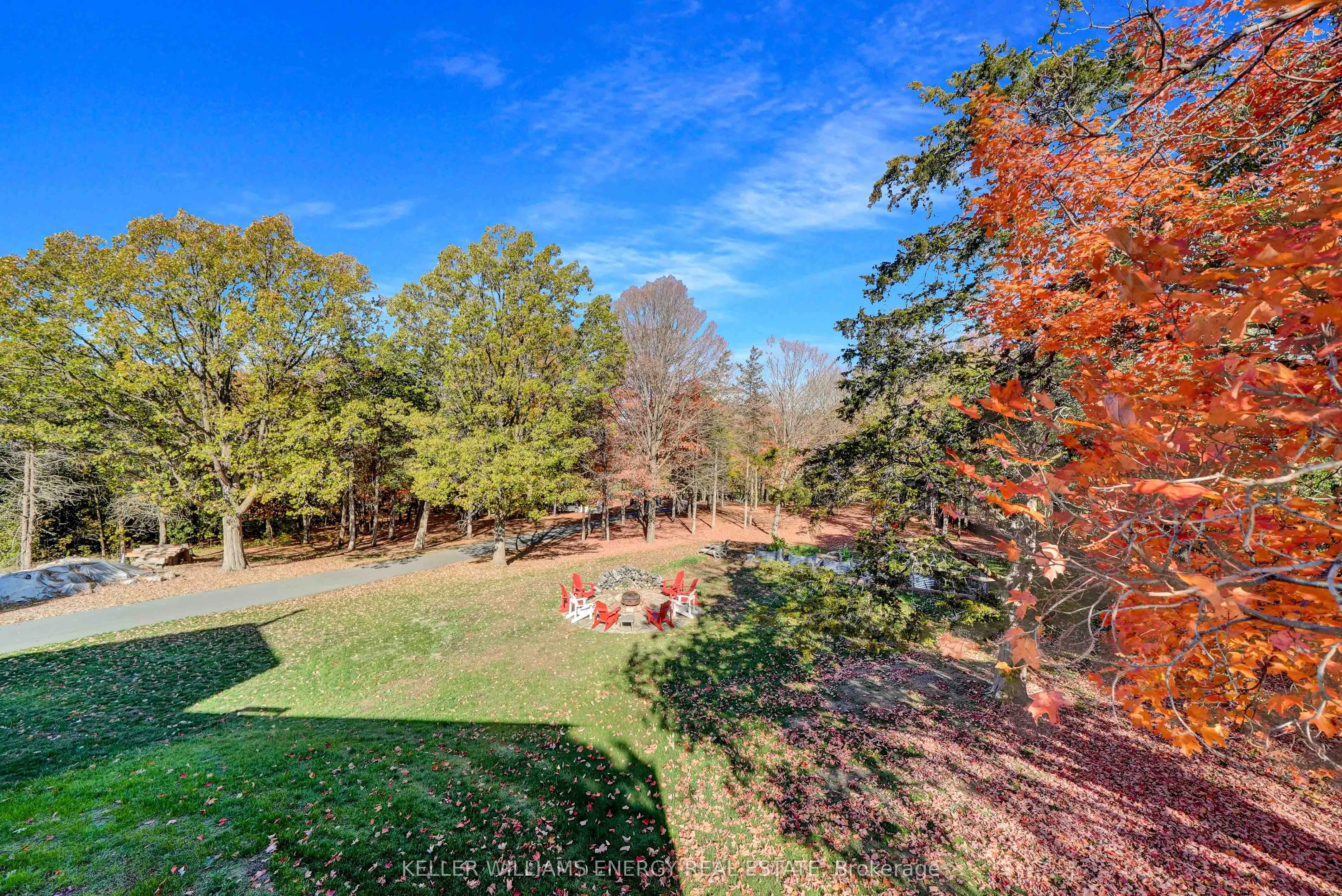 11858 Loyalist Parkway