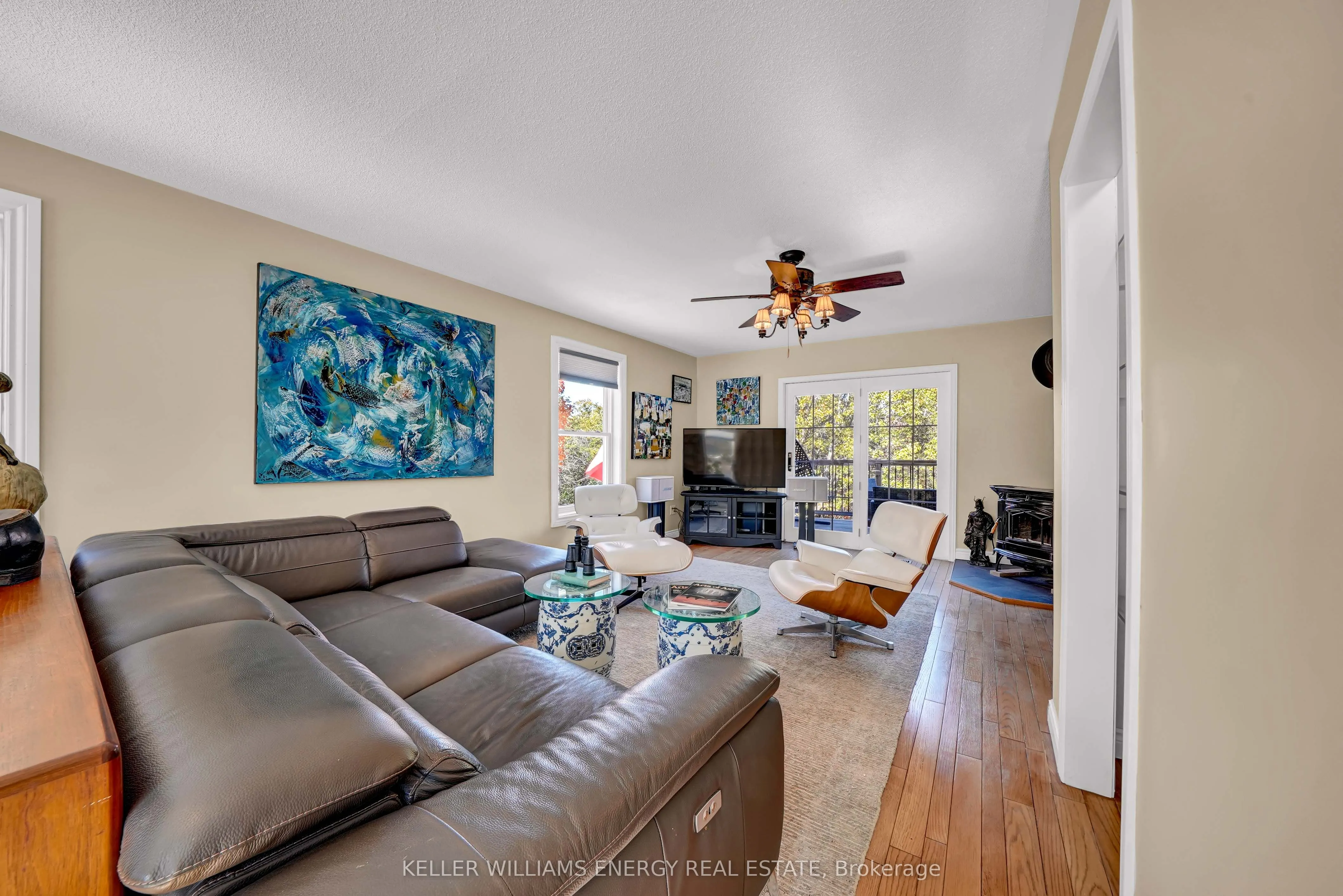 11858 Loyalist Parkway