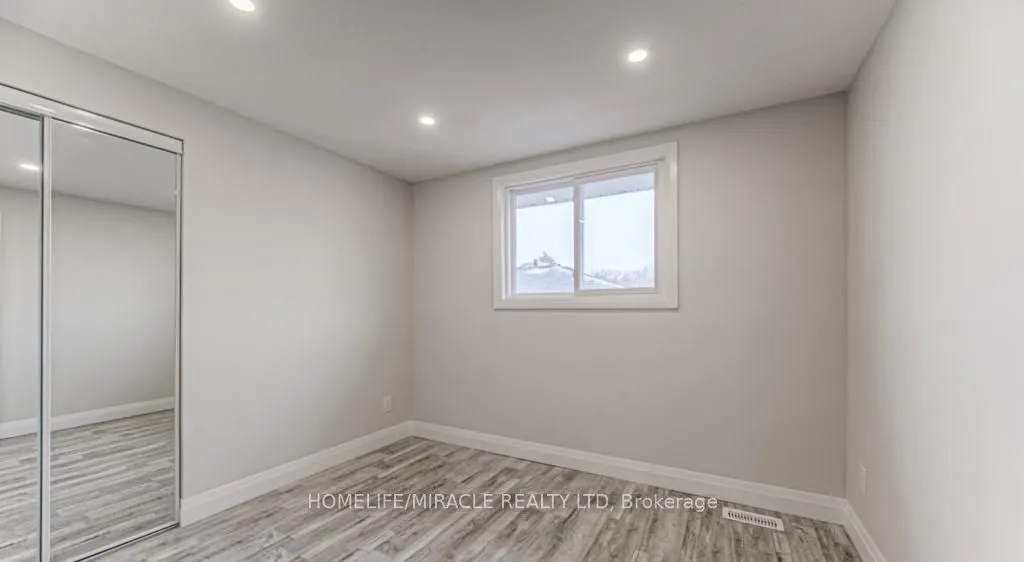 152 Overlea Drive