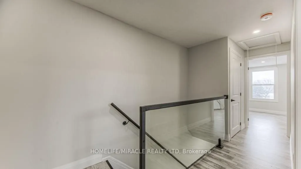 152 Overlea Drive
