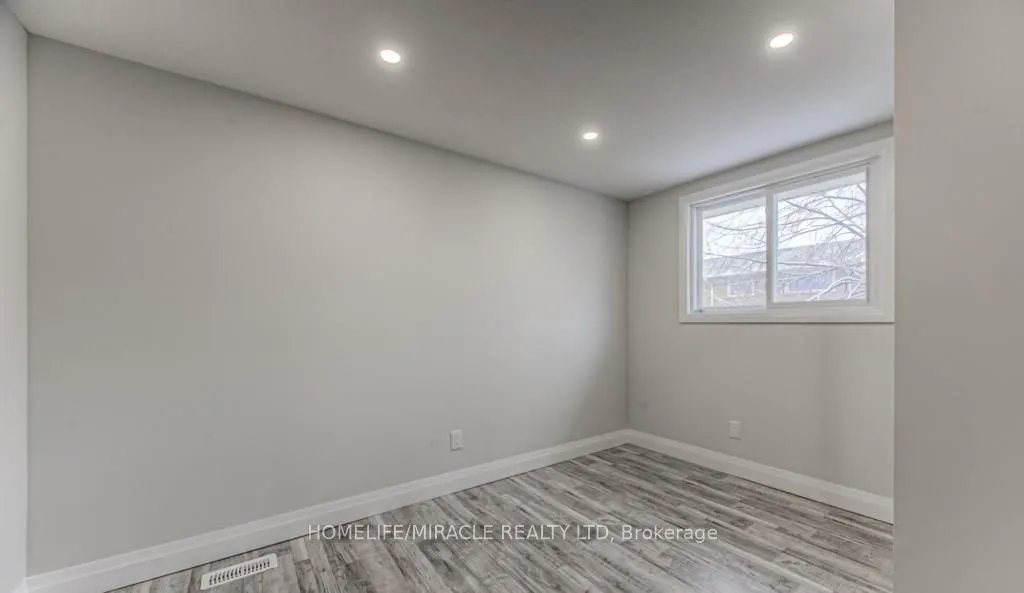 152 Overlea Drive