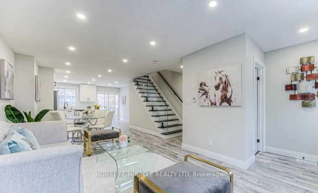 152 Overlea Drive
