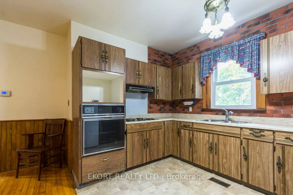 2422 County Rd 3 Road