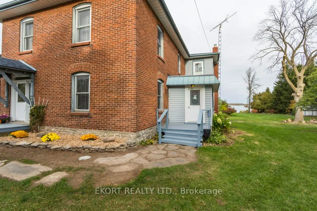 2422 County Rd 3 Road