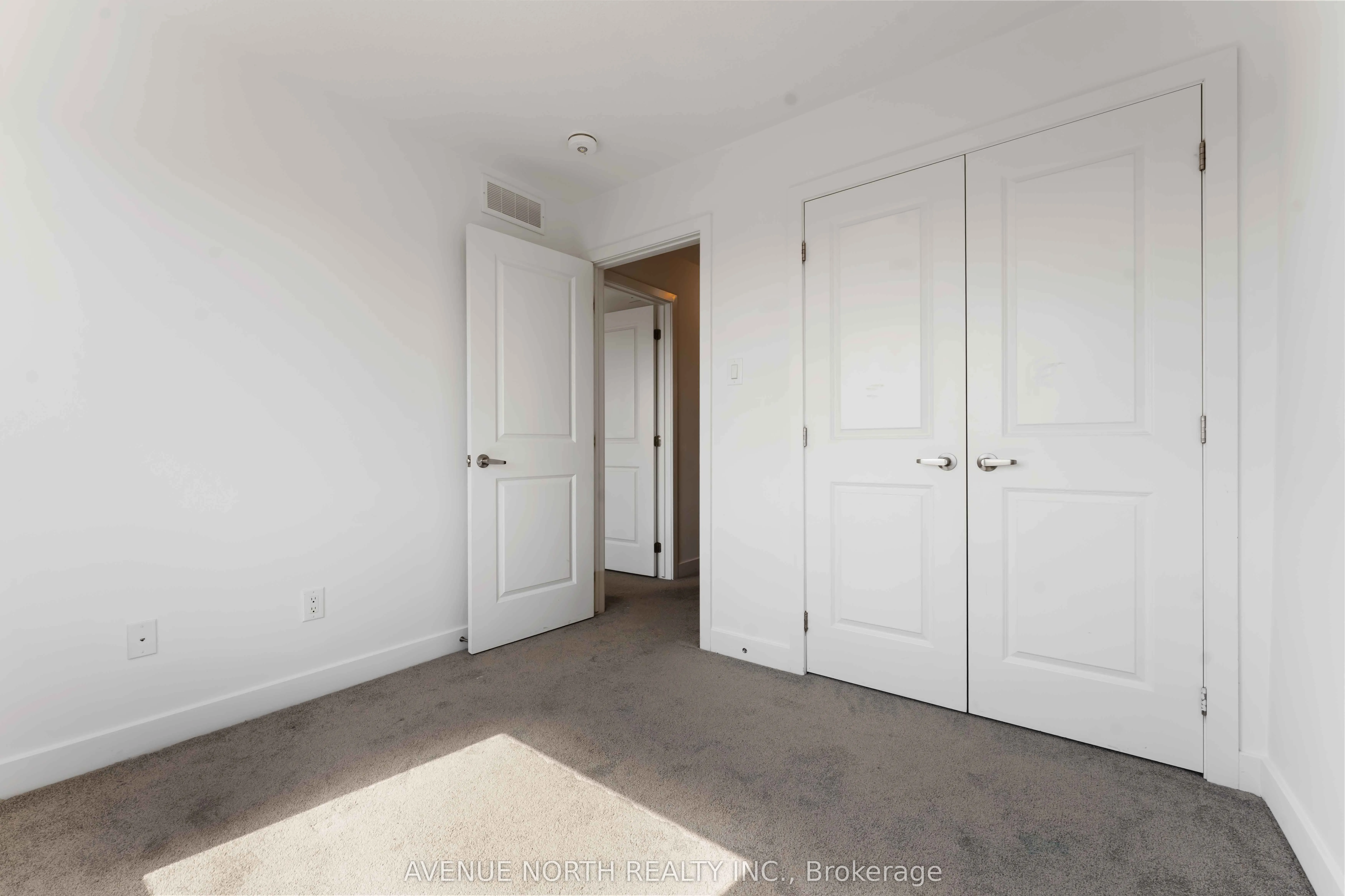 870 Anciano Crescent
