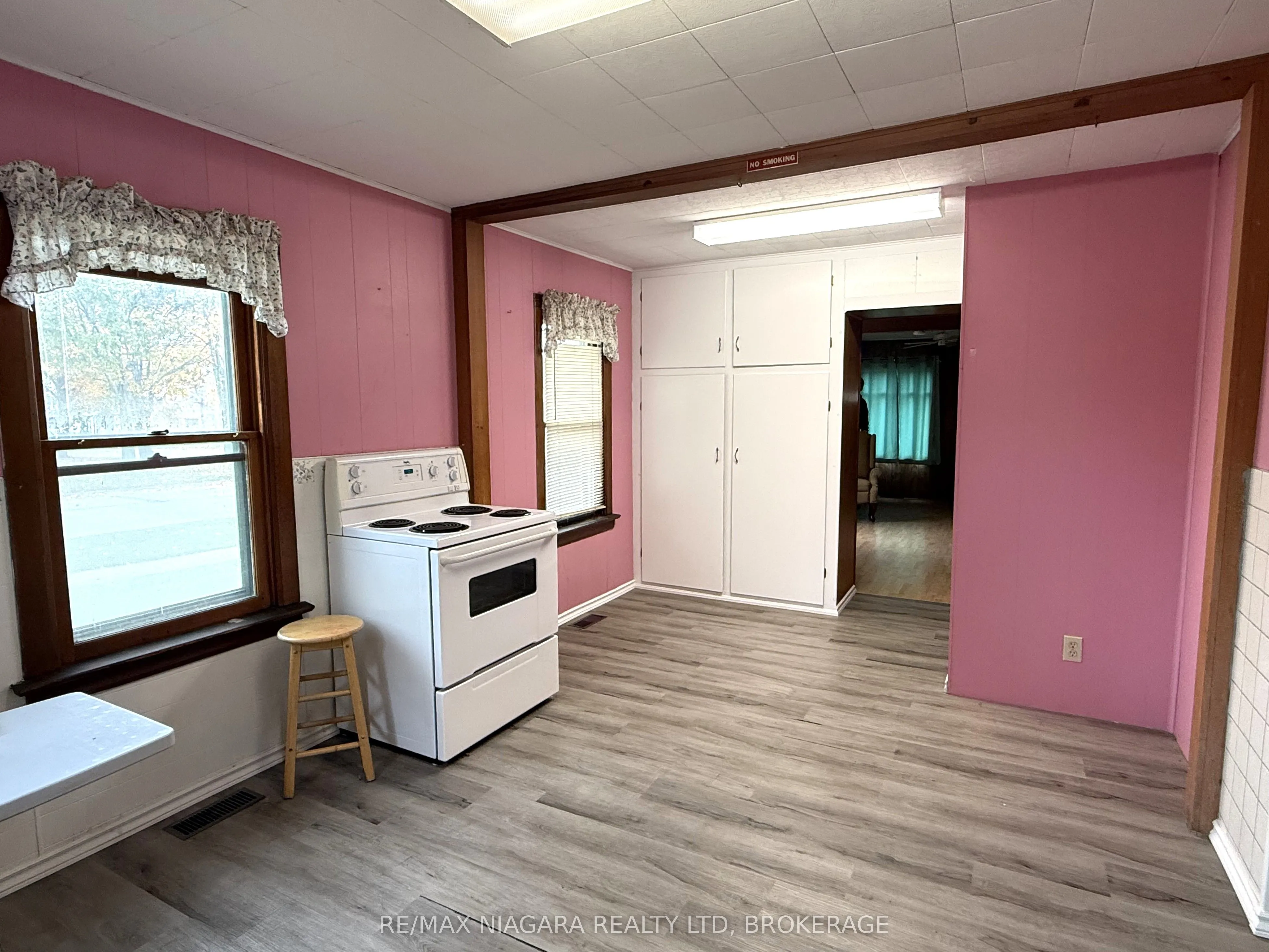 59 Radford Avenue
