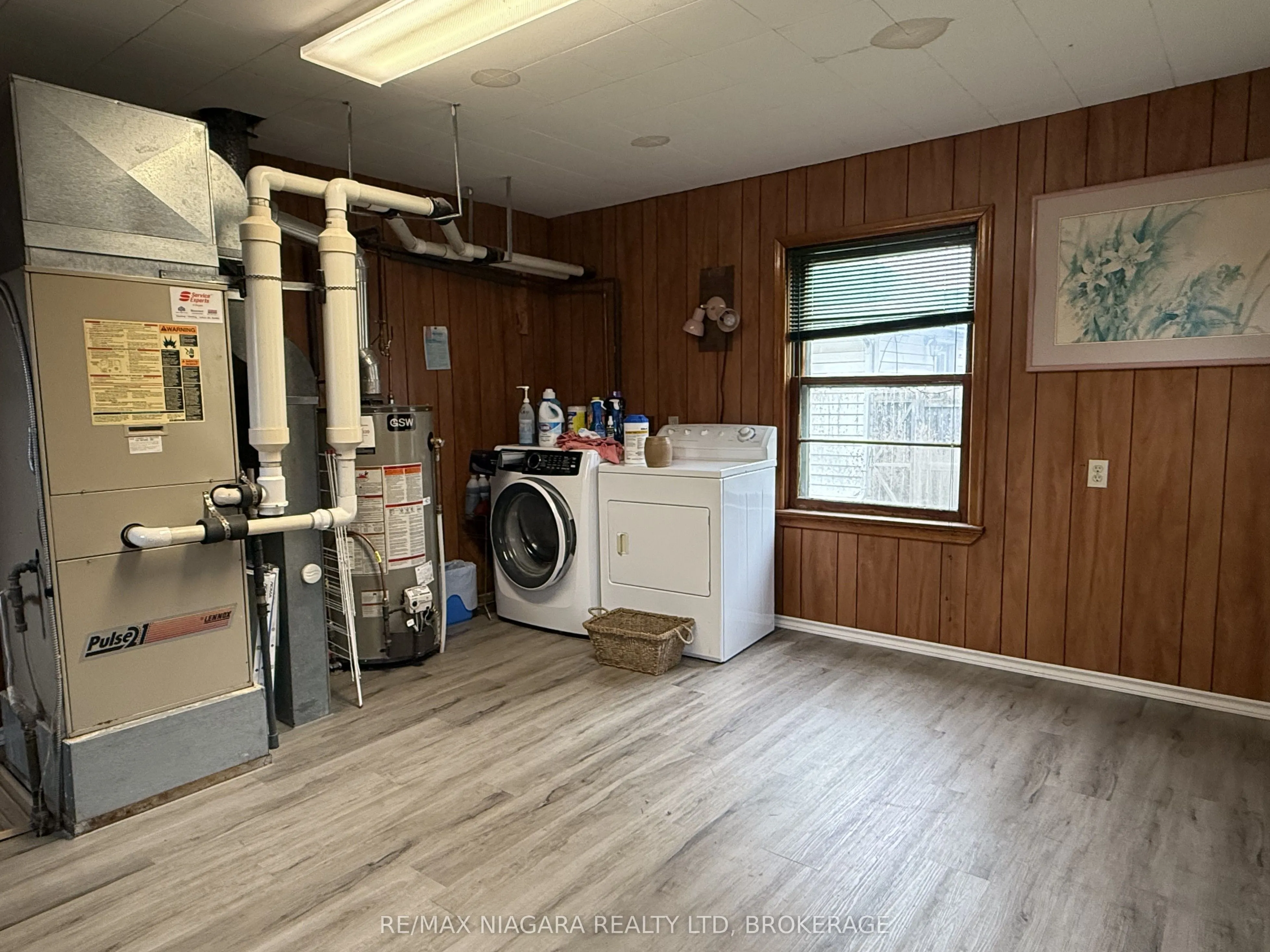 59 Radford Avenue
