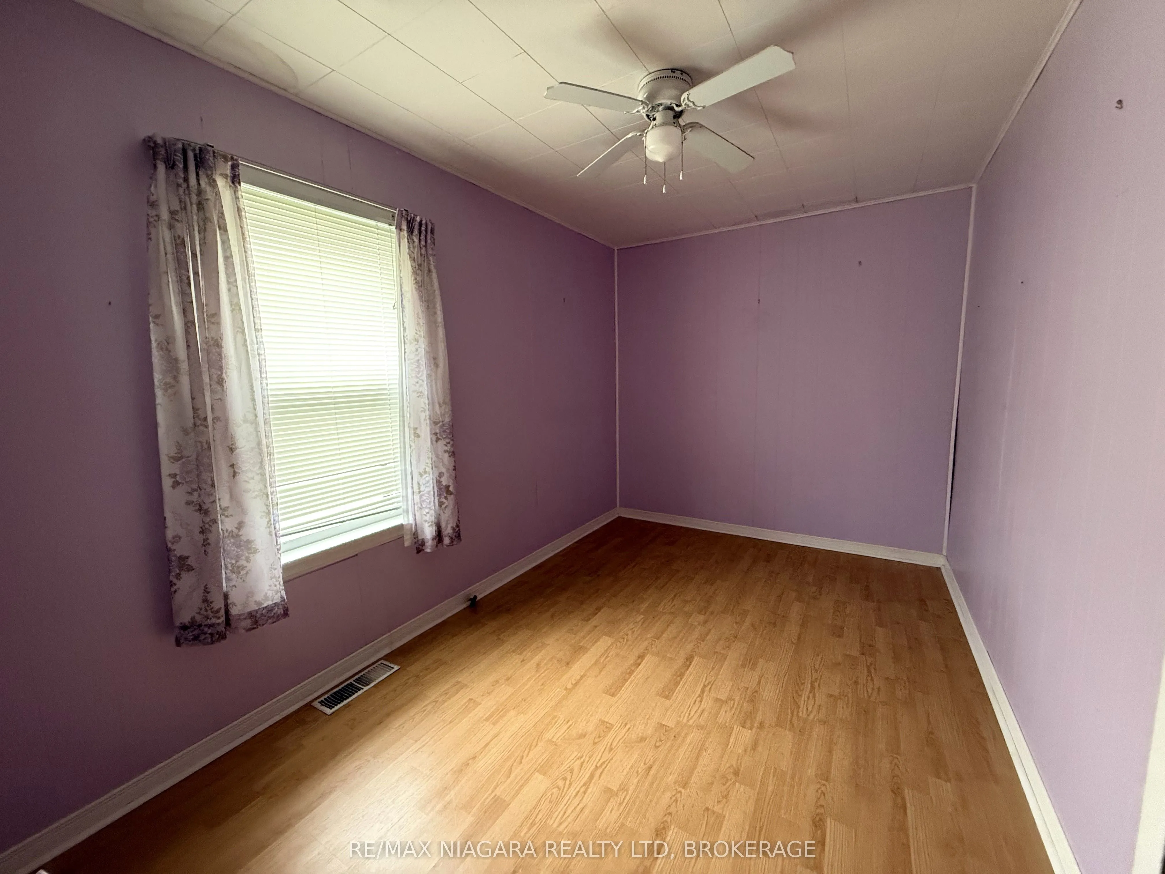 59 Radford Avenue