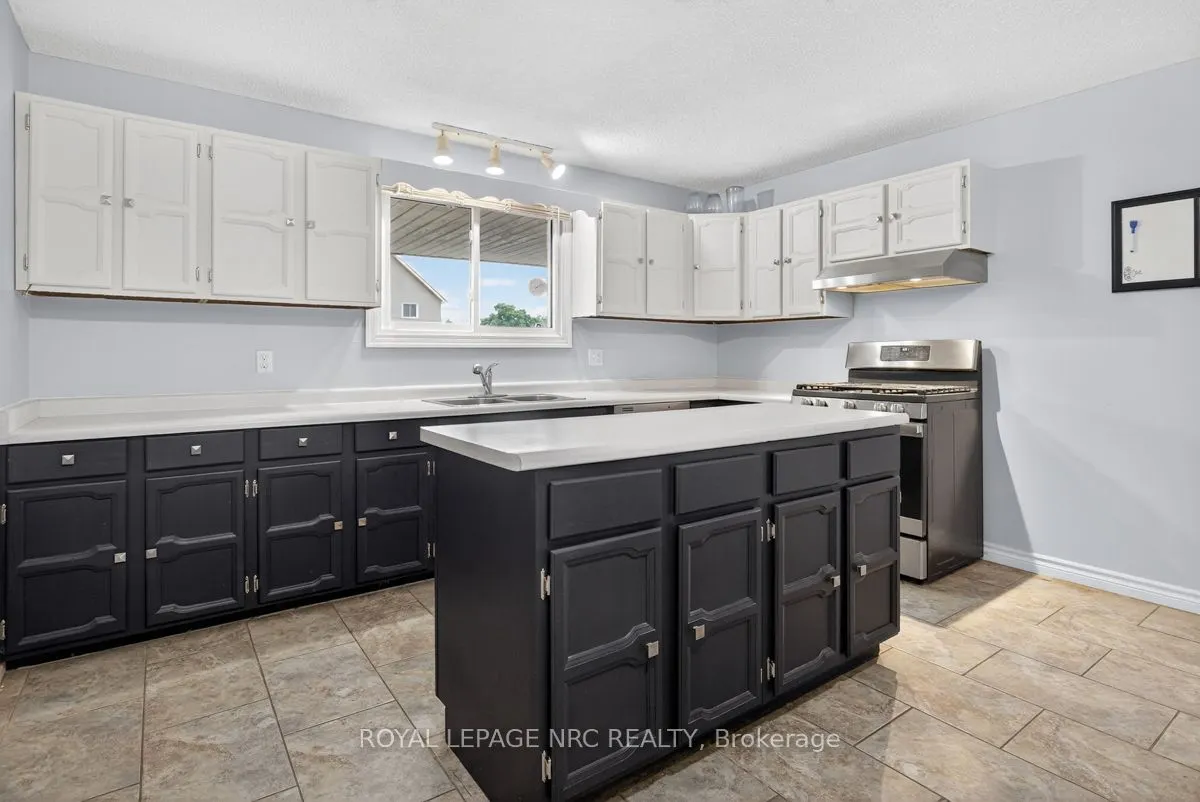 56 SANTONE Avenue