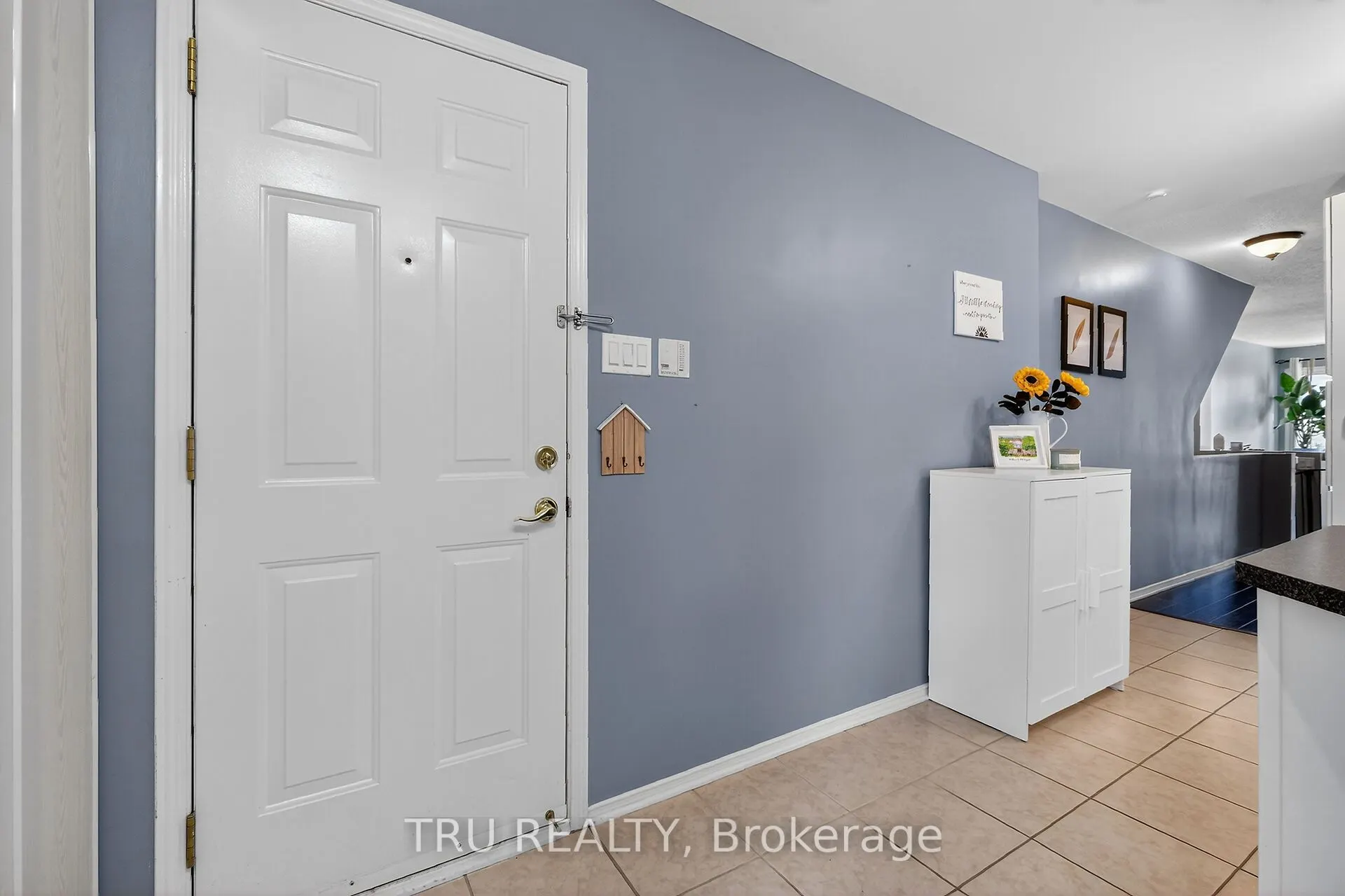 320 CRESTHAVEN Drive, #21