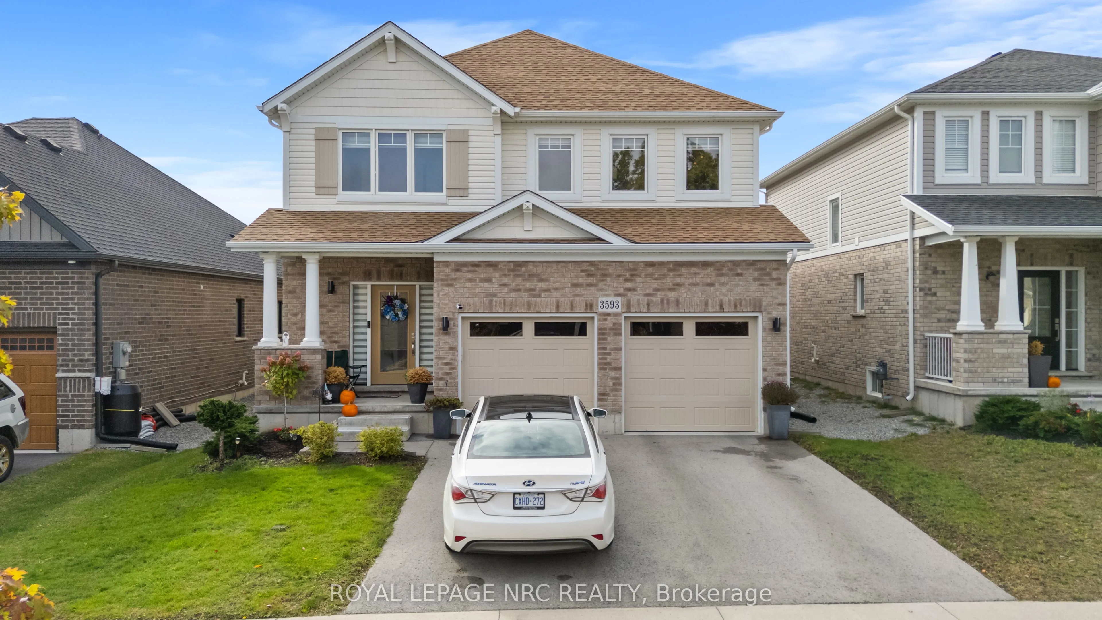 3593 CAROLINIA Court