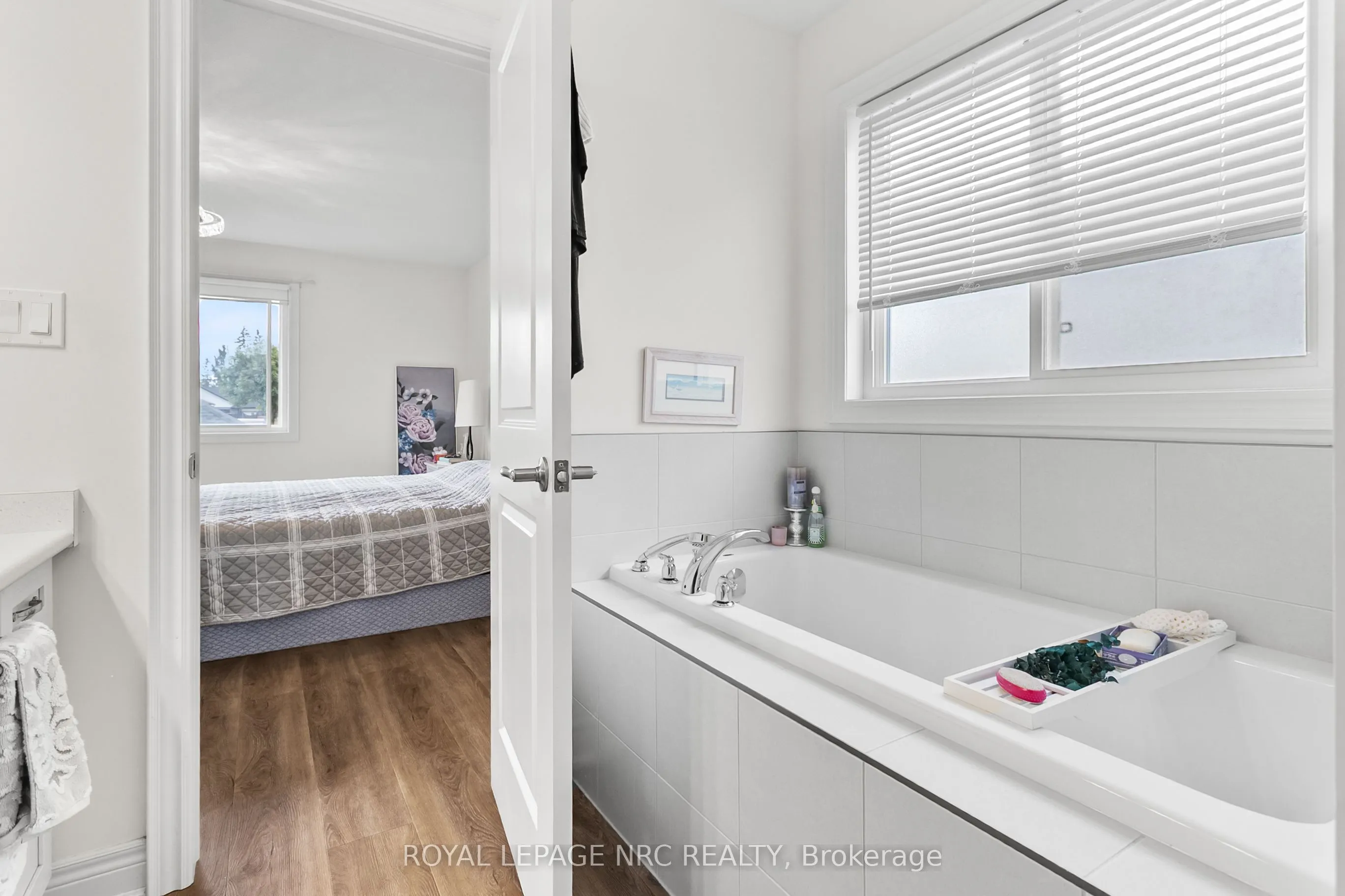3593 CAROLINIA Court