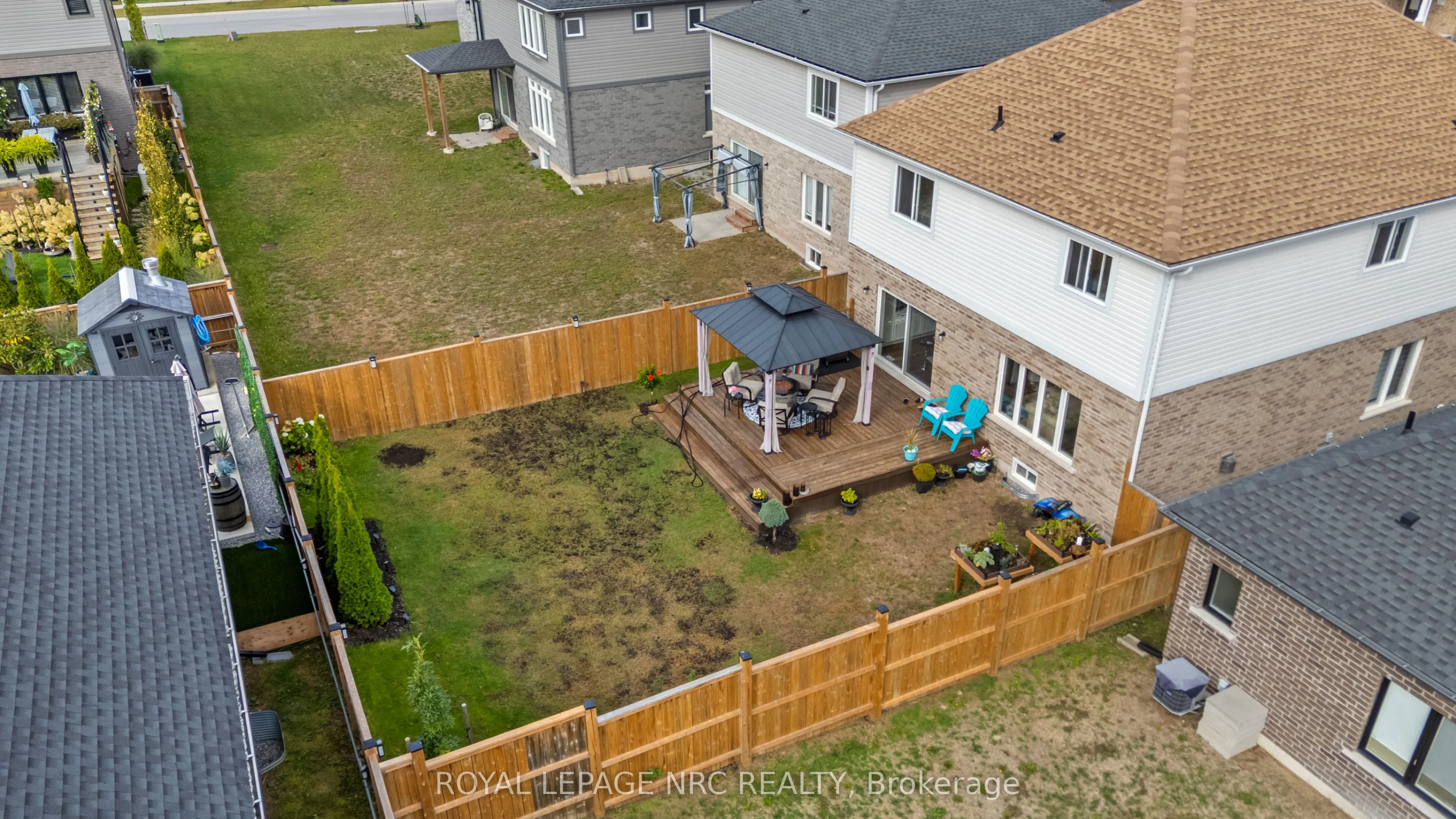 3593 CAROLINIA Court